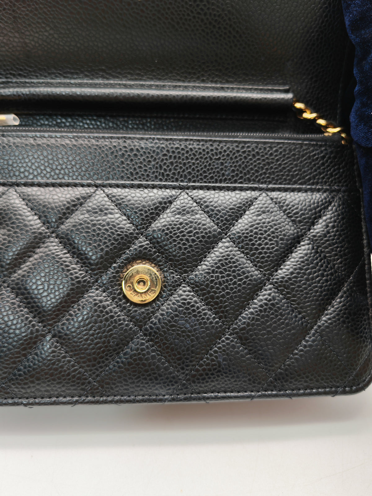 Chanel Classic Wallet On Chain (WOC) in Black Caviar Leather and Gold Hardware Microchip (P3****N8) | Purse Maison Luxury Bags Shop
