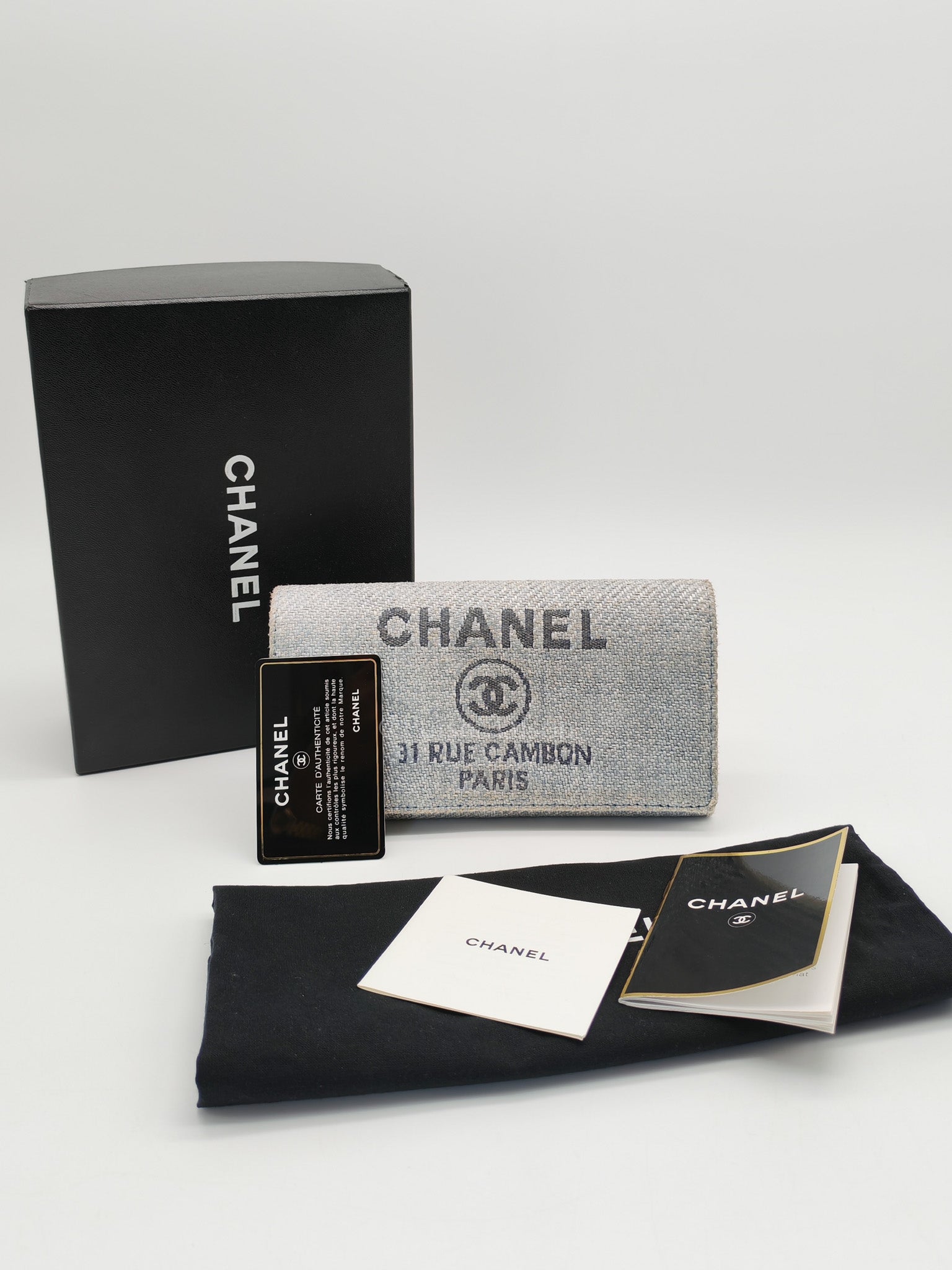 Deuville Long Wallet in Tweed Fabric Canvas Series 18 | Purse Maison Luxury Bags Shop