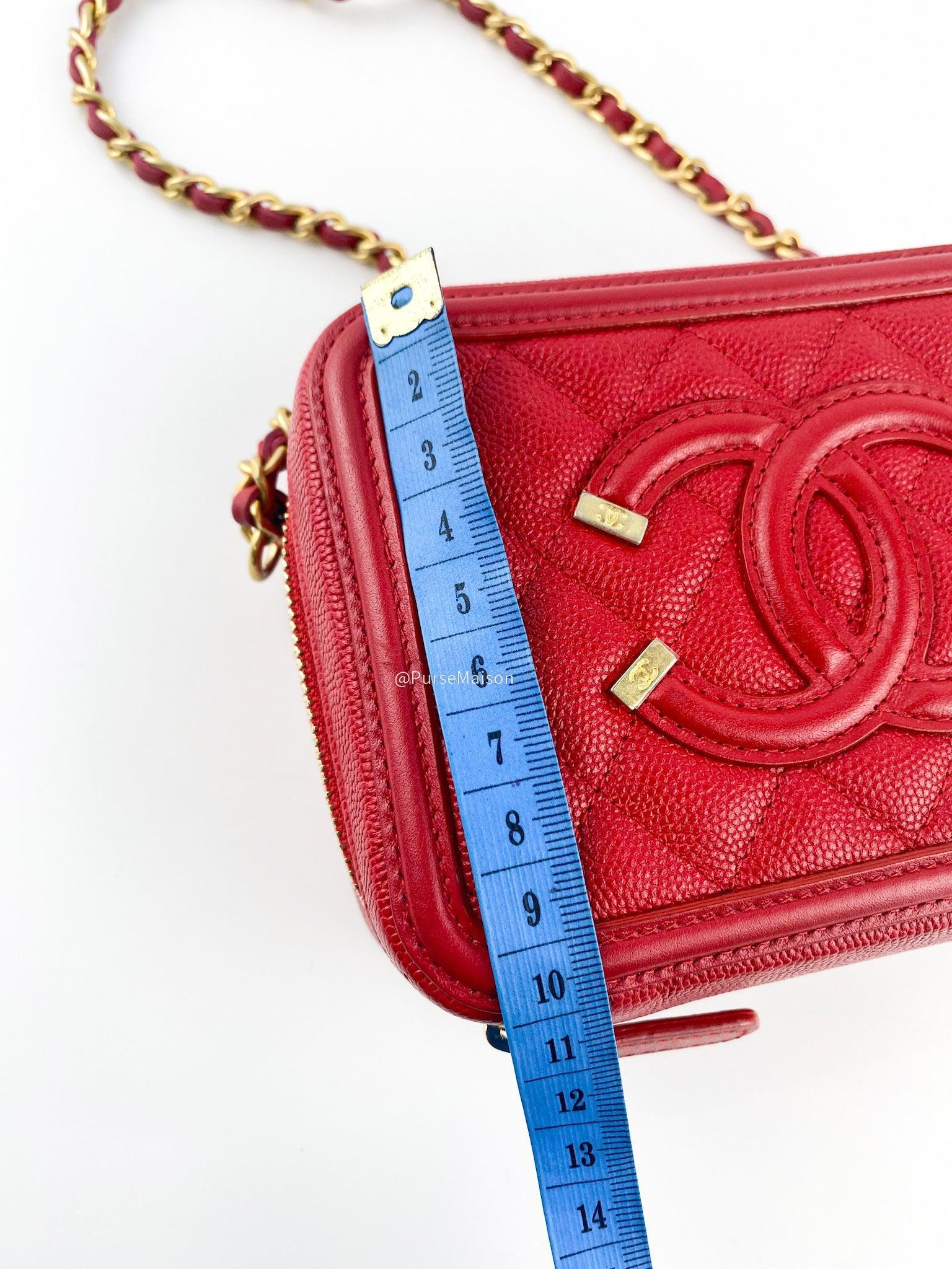 Chanel Filigree Vanity Clutch Quilted Caviar and Aged gold hardware series 25 (year 2018)