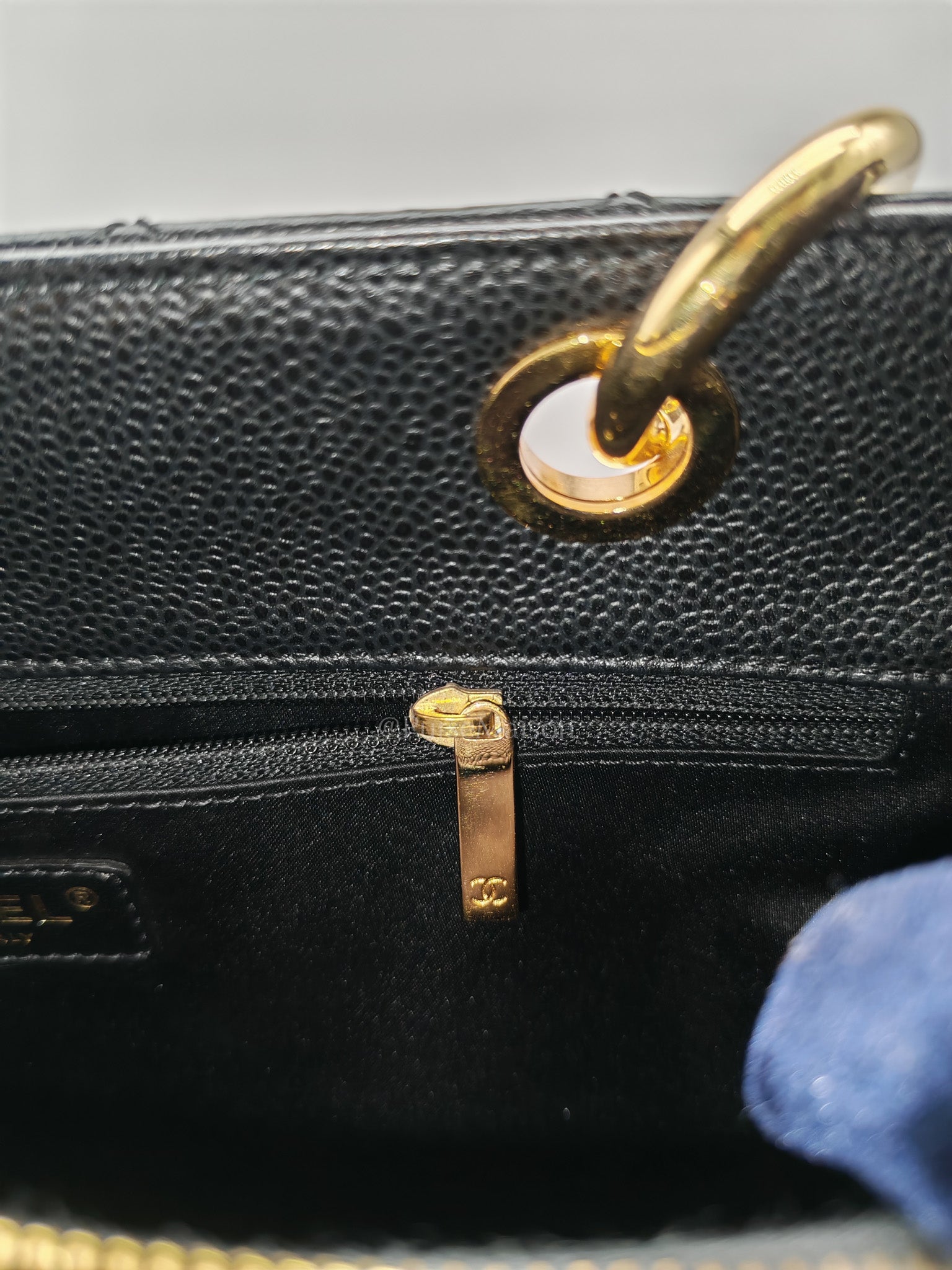 Chanel Grand Shopping Tote (GST) Bag in Black Caviar Leather Gold Hardware Series (17****58) | Purse Maison Luxury Bags Shop