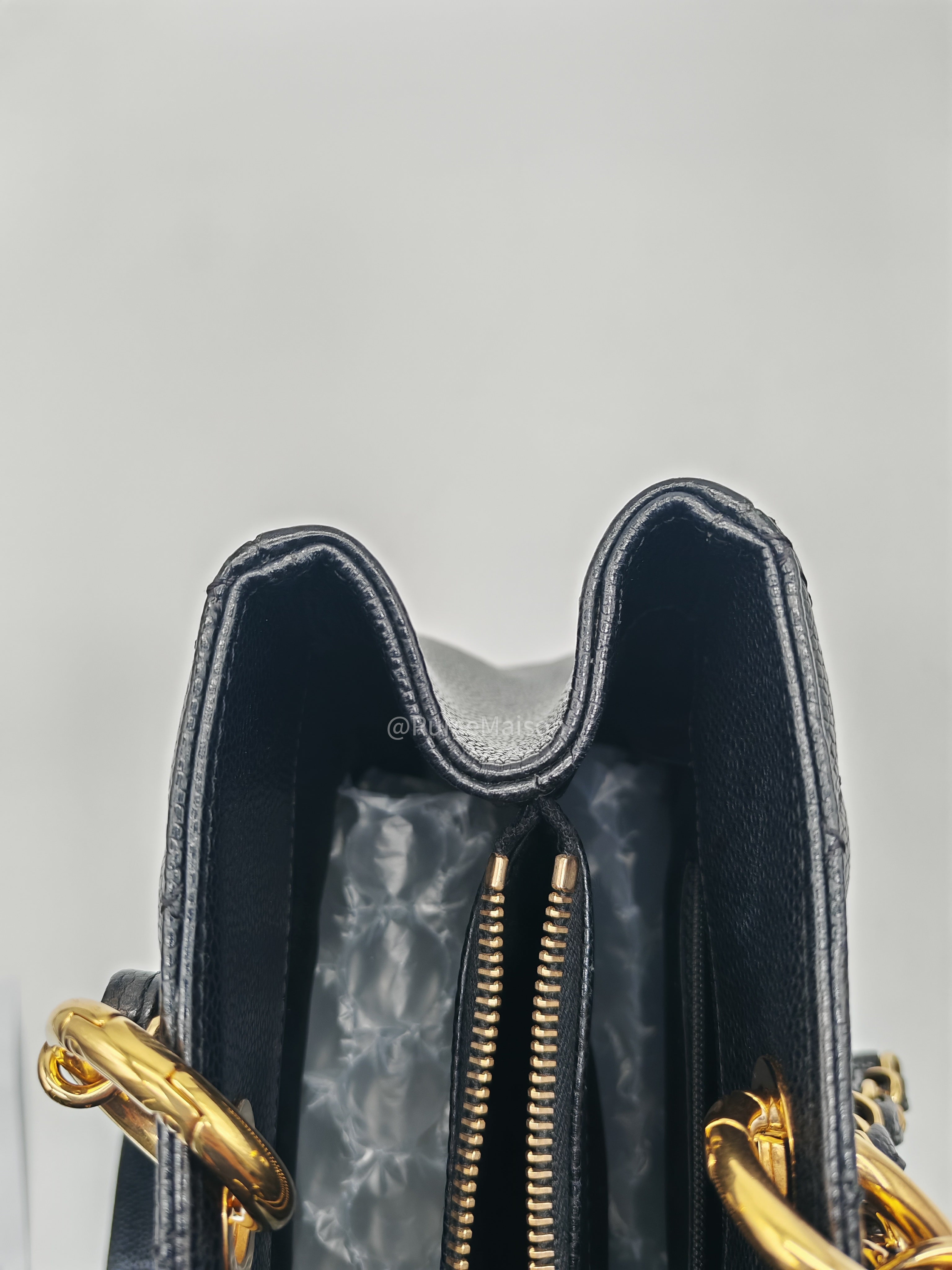 Chanel Grand Shopping Tote (GST) in Black Caviar Leather and Gold Hardware Series 20 | Purse Maison Luxury Bags Shop
