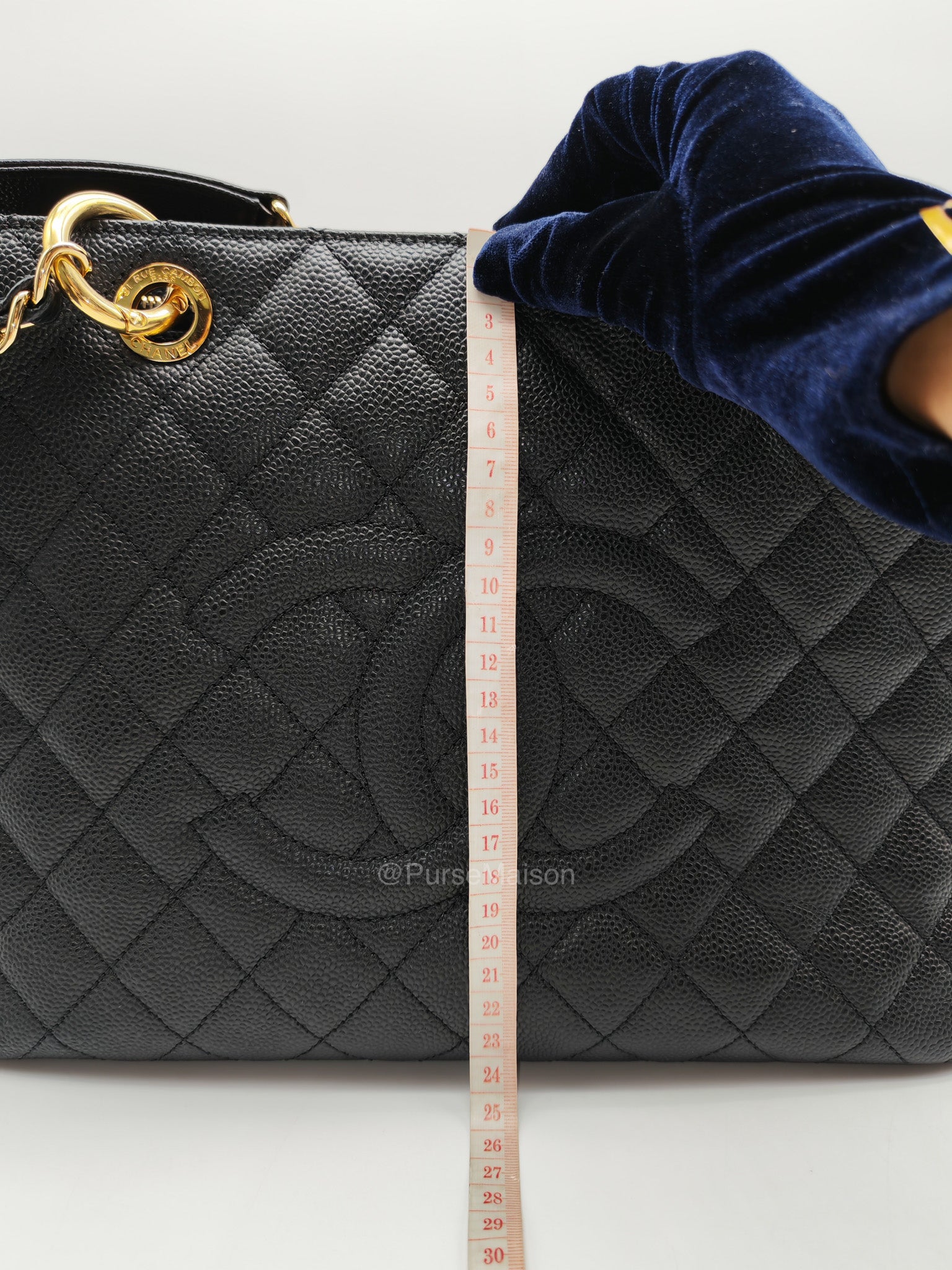 Chanel Grand Shopping Tote (GST) in Black Quilted Caviar Leather and Gold Hardware Series 17 | Purse Maison Luxury Bags Shop