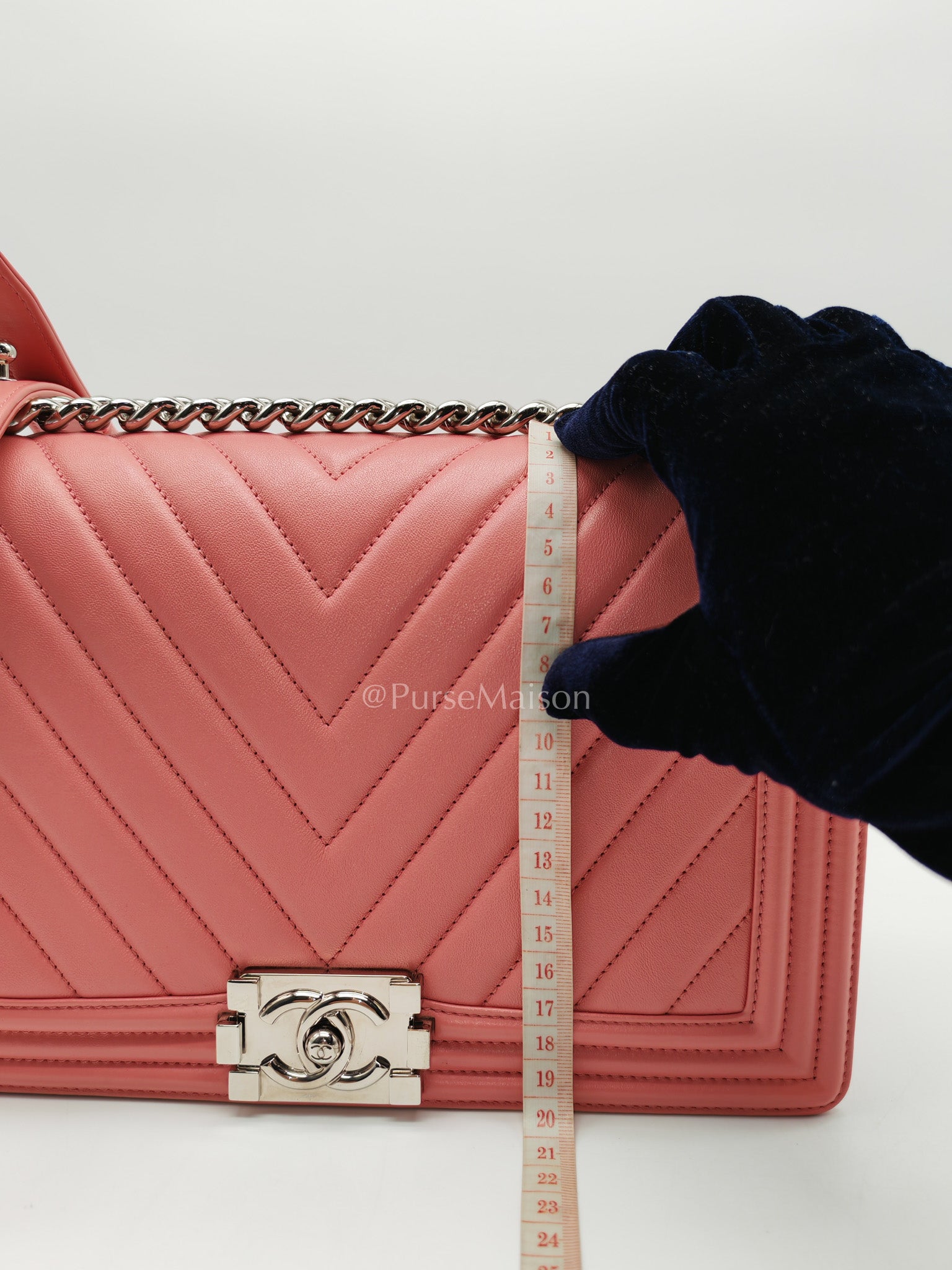 Chanel Le Boy New Medium in Pink Chevron Lambskin Leather and Silver Hardware Series 22 | Purse Maison Luxury Bags Shop