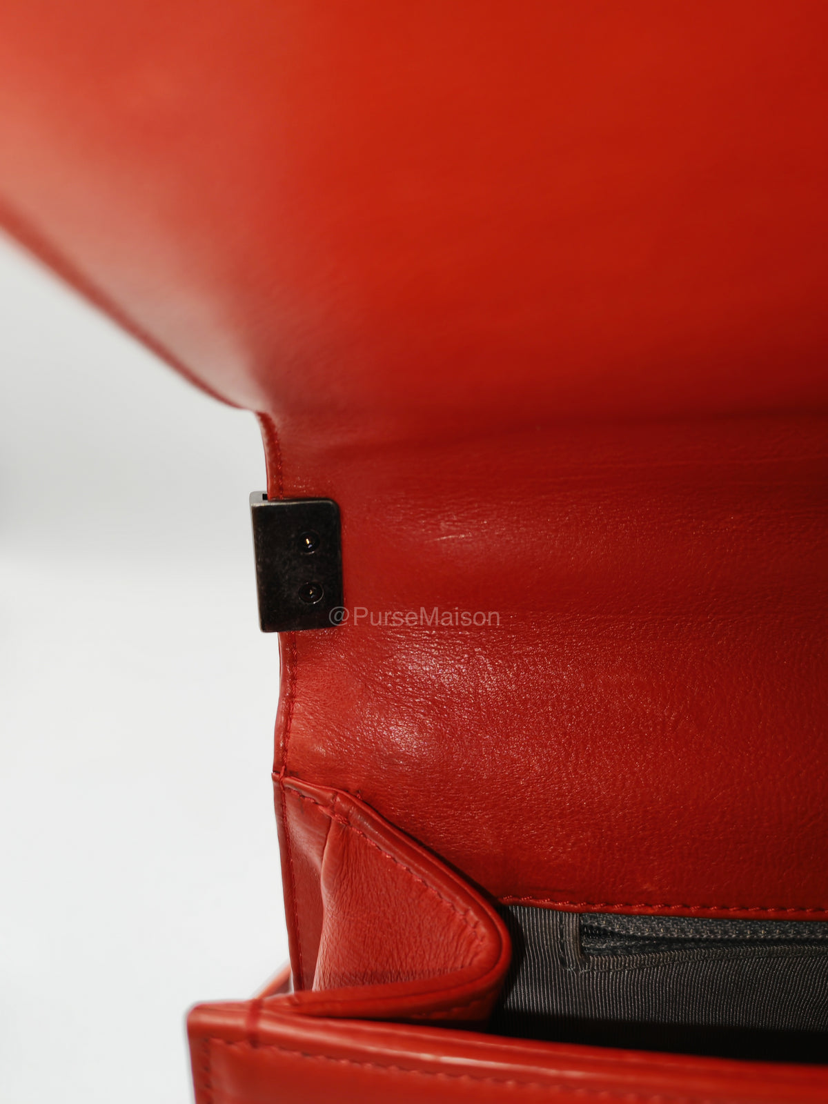 Chanel Le Boy New Medium in Red Diamond Stitch Calfskin Leather Ruthenium Hardware (Series 18) | Purse Maison Luxury Bags Shop