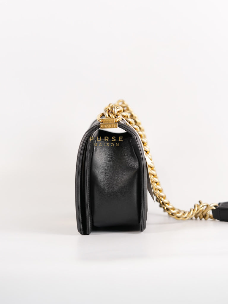 Le Boy Old Medium in Black Quilted Lambskin Leather & Gold Hardware Series 20 | Purse Maison Luxury Bags Shop