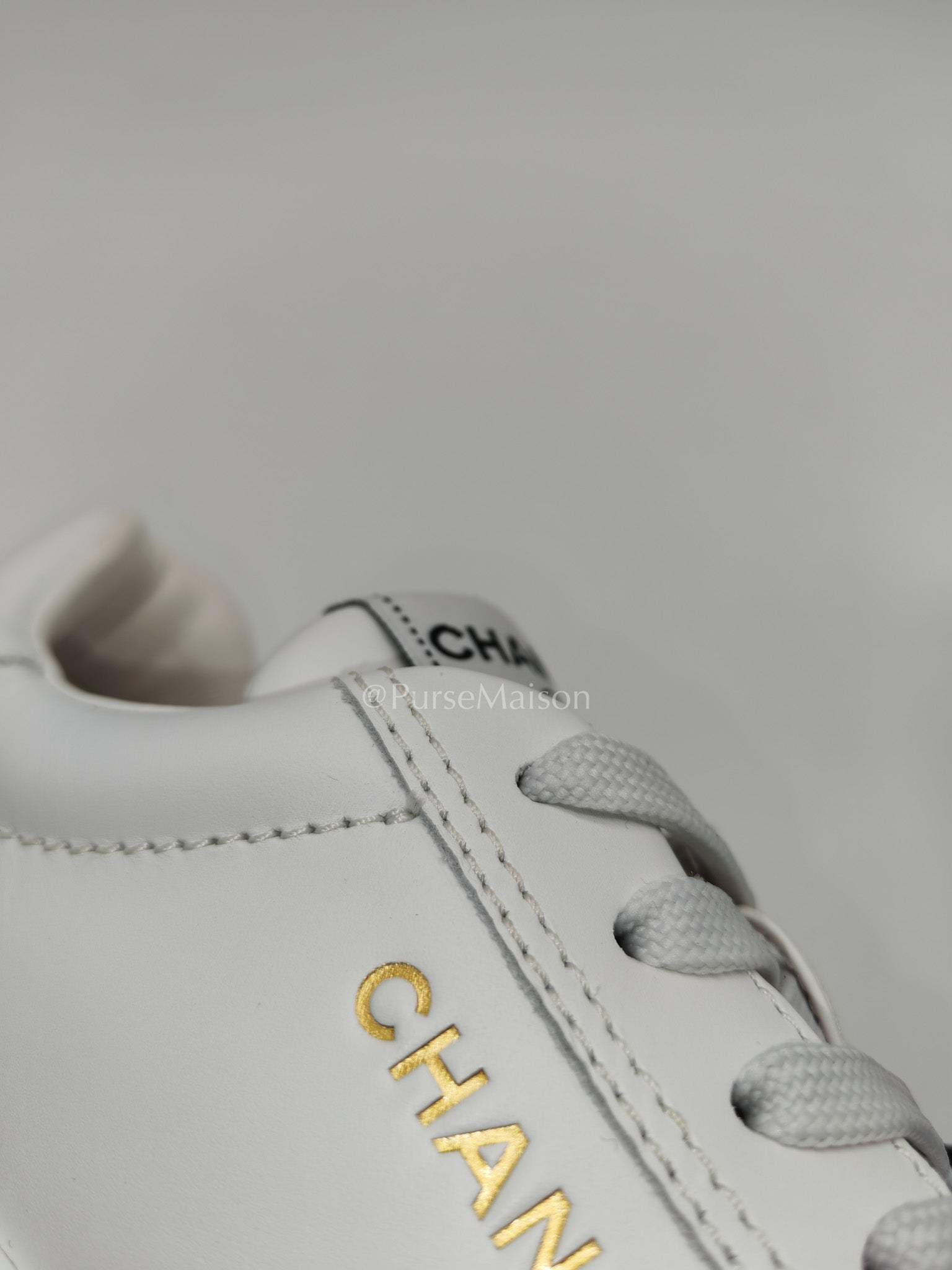 Chanel Low Top CC Logo Sneakers in White Size 37.5EU (24cm) | Purse Maison Luxury Bags Shop