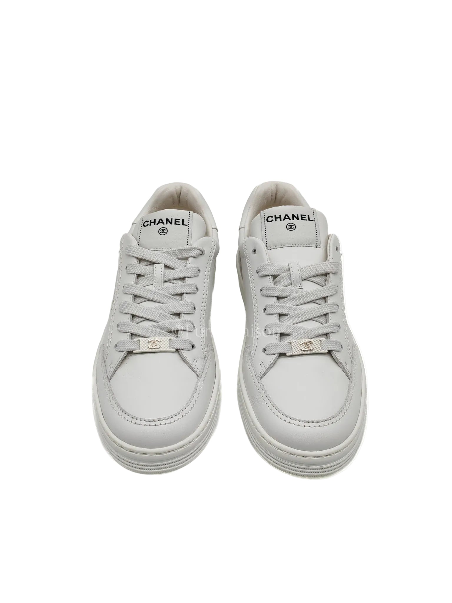 Chanel Low Top CC Logo Sneakers in White Size 37.5EU (24cm) | Purse Maison Luxury Bags Shop