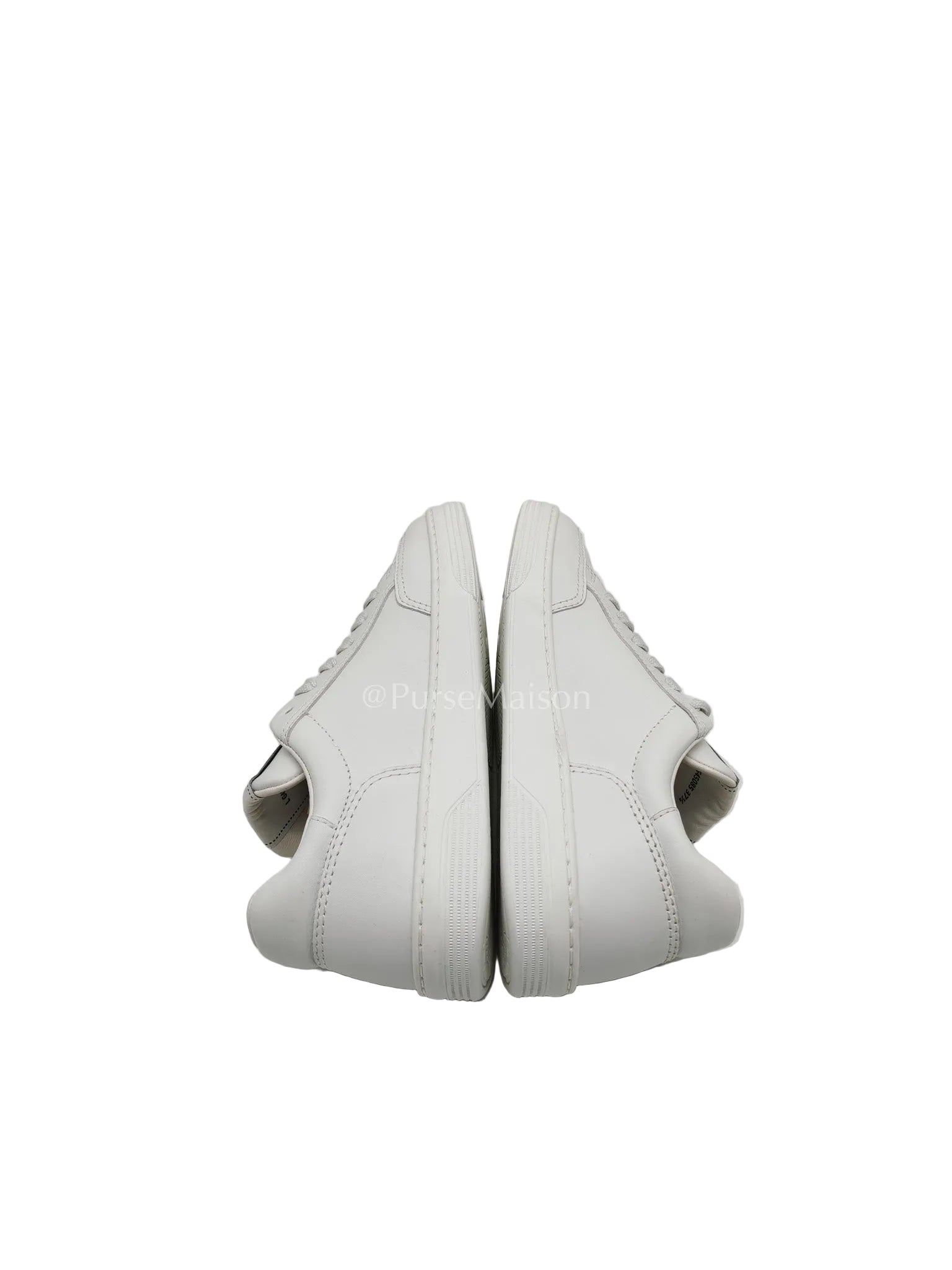 Chanel Low Top CC Logo Sneakers in White Size 37.5EU (24cm) | Purse Maison Luxury Bags Shop