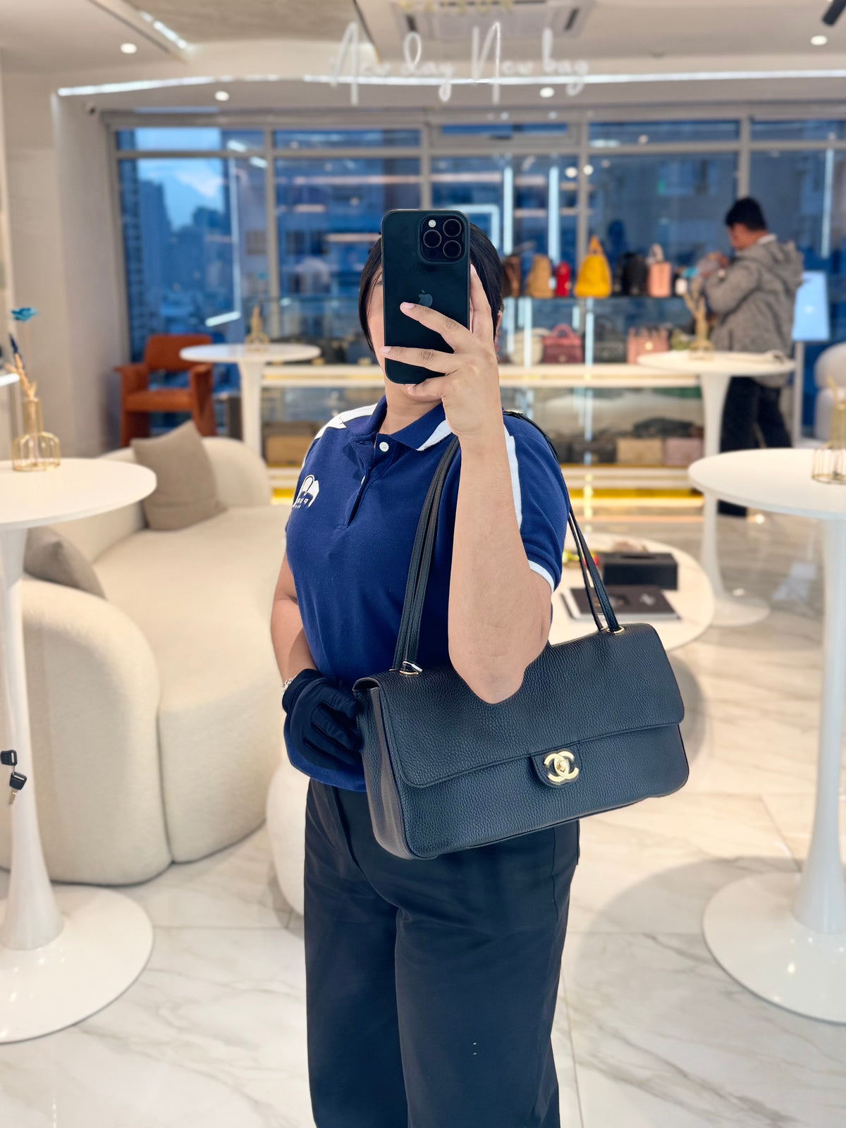 Chanel Souplissimo Maxi Flap Matthieu Blazy in Black Grained Calfskin Leather and Gold Hardware Microchip | Purse Maison Luxury Bags Shop