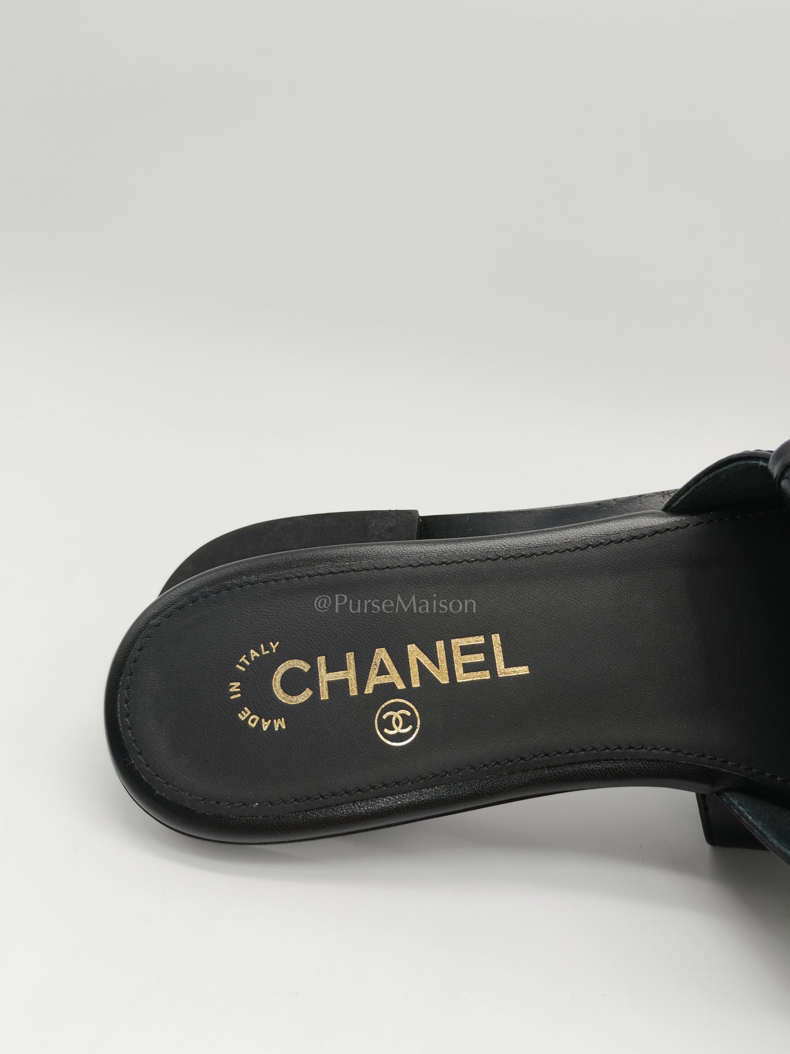 Chanel Turnlock Flat Mule Sandals in Black Quilted Lambskin Leather Size 37.5 EU(24cm) | Purse Maison Luxury Bags Shop