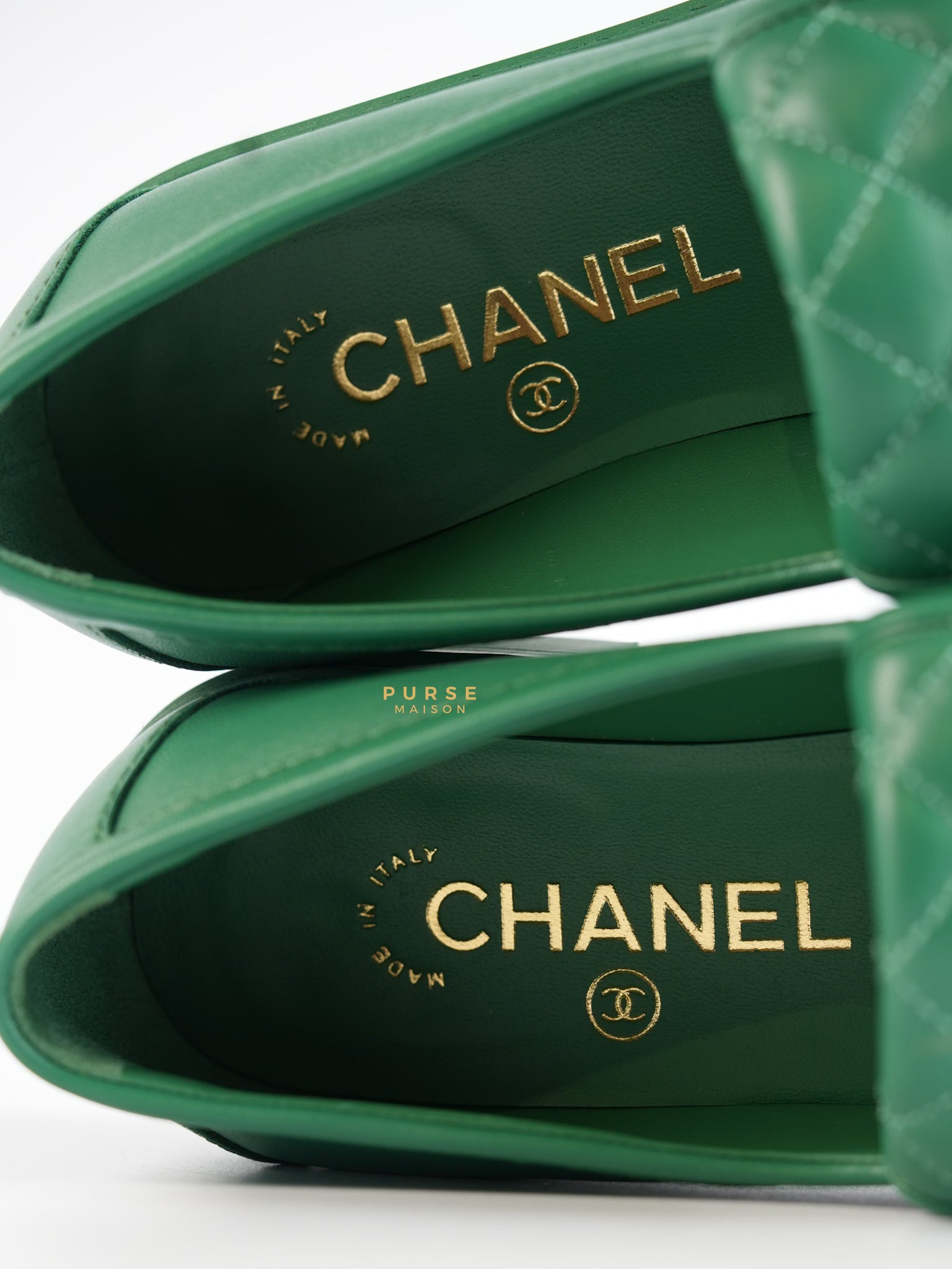 Turnlock Loafers Green Lambskin Size 37 EU (23cm) | Purse Maison Luxury Bags Shop