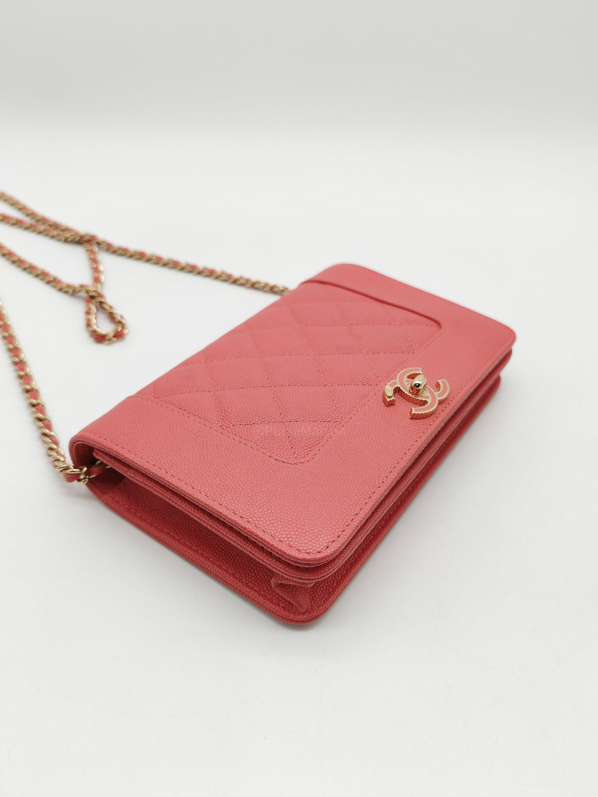 Chanel Vintage Mademoiselle Wallet on Chain in Pink Caviar Quilted Light Gold Hardware (Series 28) | Purse Maison Luxury Bags Shop