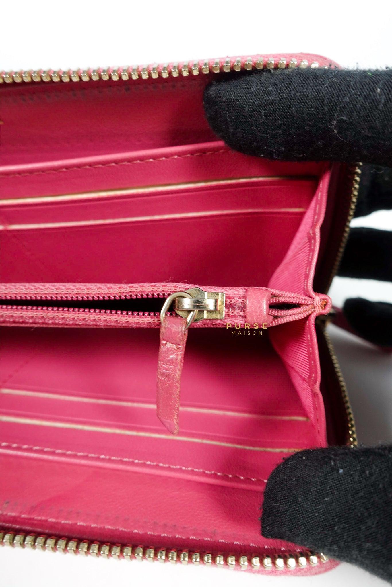 Chanel Zipped Long Wallet in Pink Lambskin and Gold Hardware Series 17