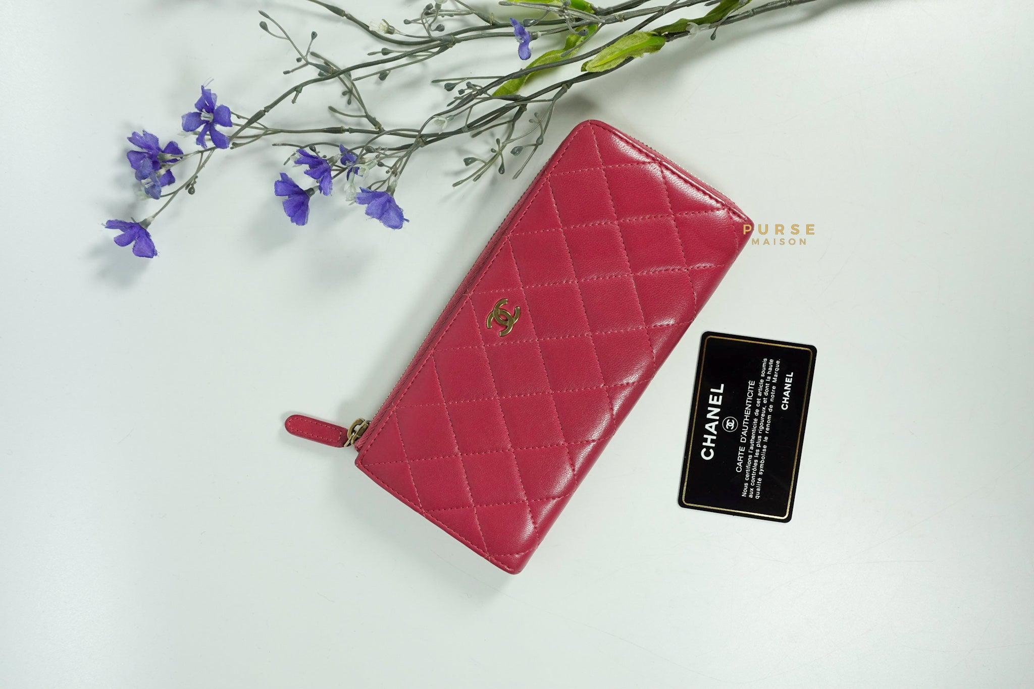 Chanel Zipped Long Wallet in Pink Lambskin and Gold Hardware Series 17