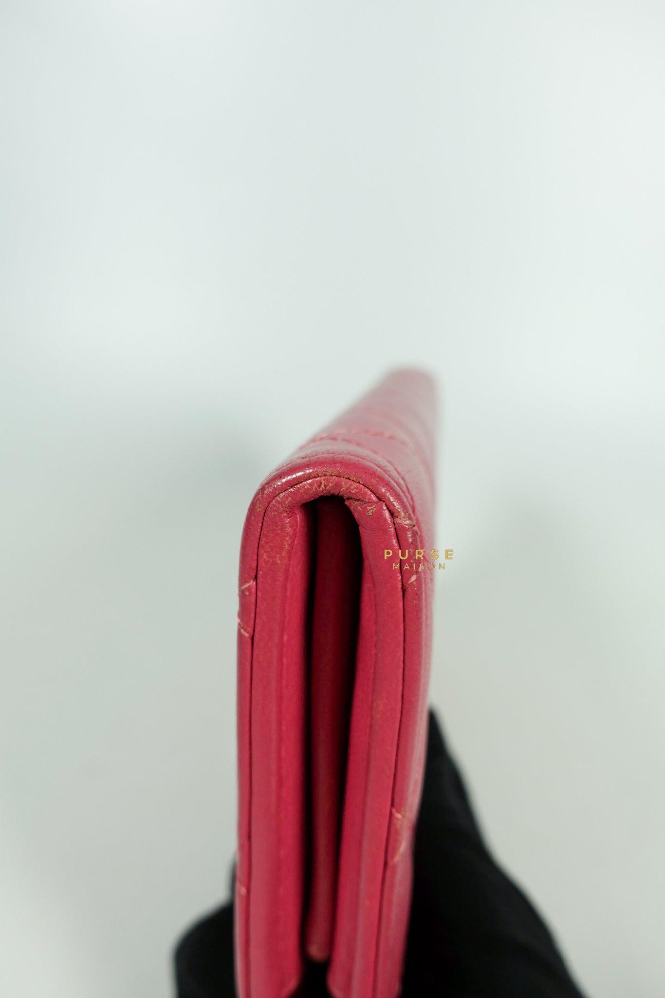 Chanel Zipped Long Wallet in Pink Lambskin and Gold Hardware Series 17