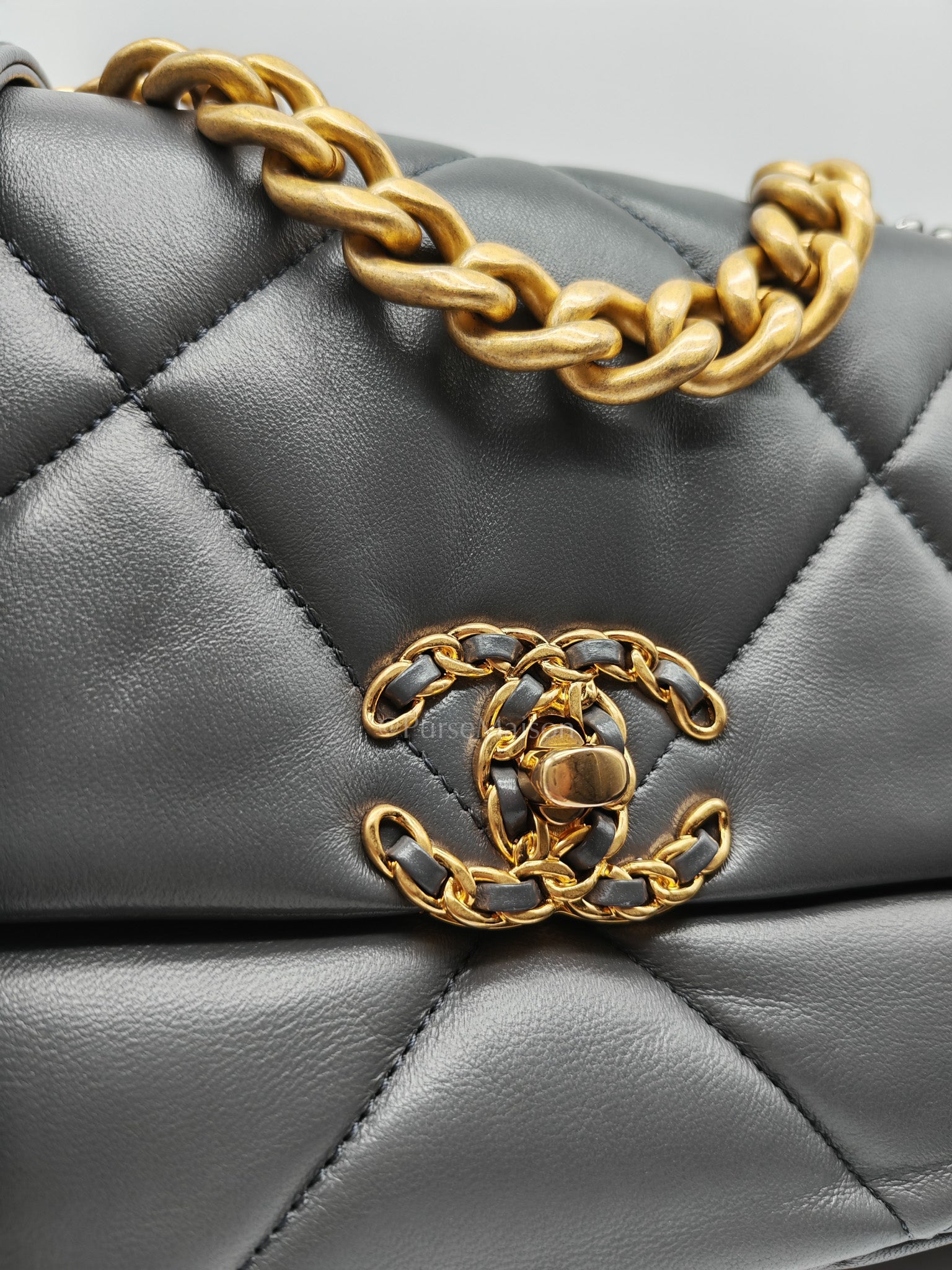 19 Medium in Gray Quilted Lambskin Leather & Mix Hardware Microchip