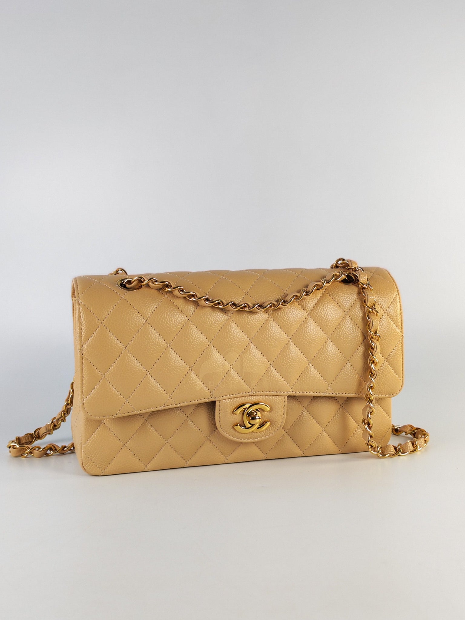 Classic Double Flap Medium in Beige Clair Caviar Leather & Gold Hardware(Microchip)