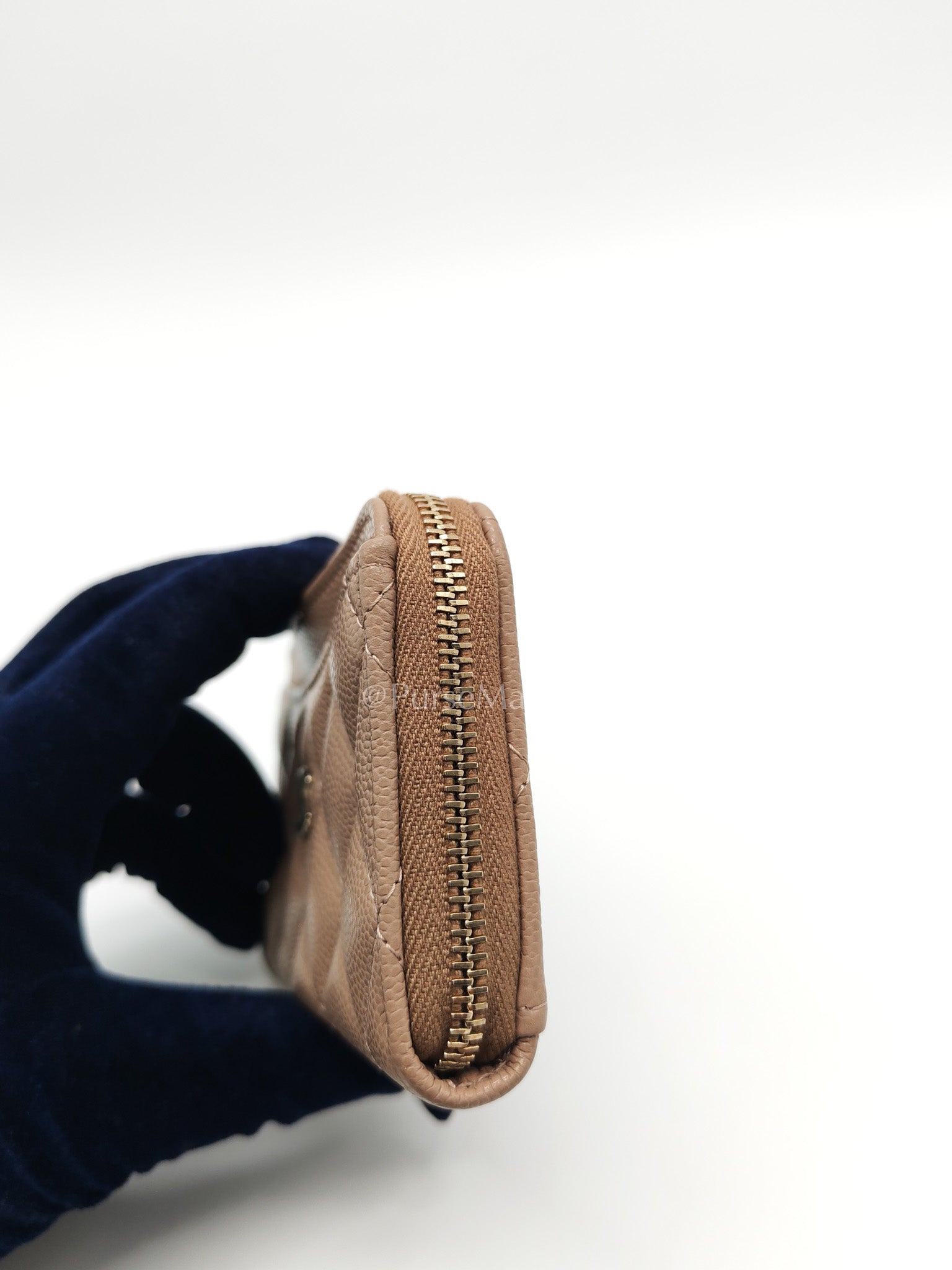 Chanel Zipped Card Holder in Dark Beige Caviar Leather and Light Gold Hardware (Microchip)