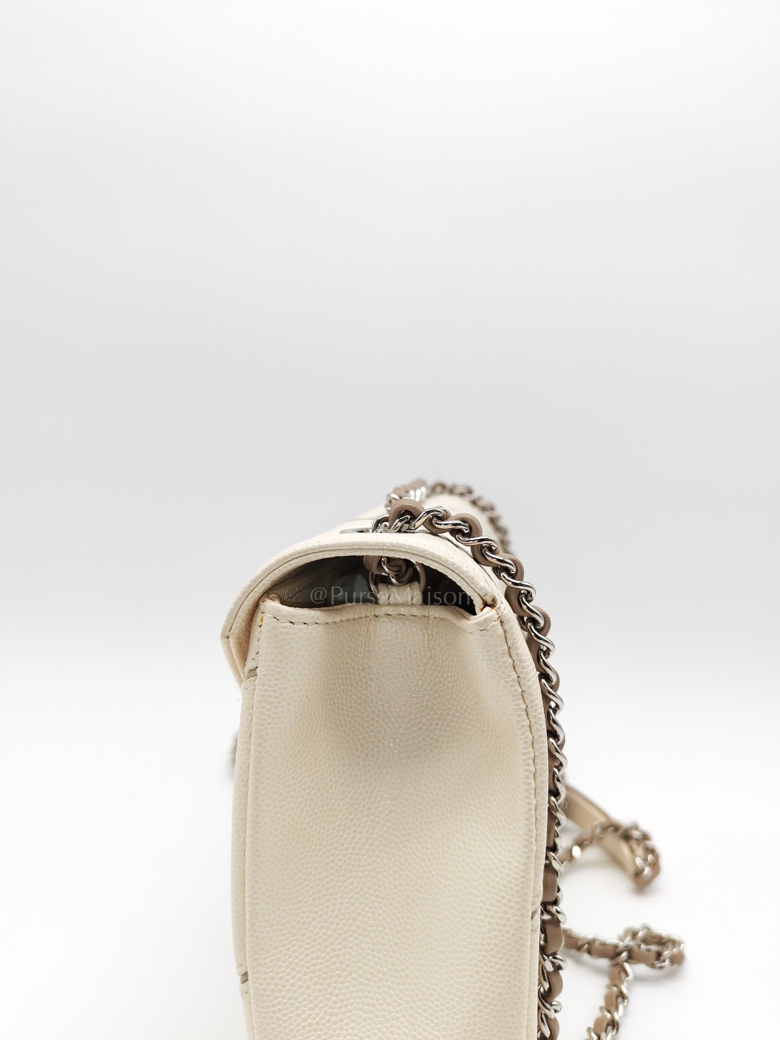 Chanel Chevron Flap Bag in White Caviar Leather & Palladium Hardware Series 23