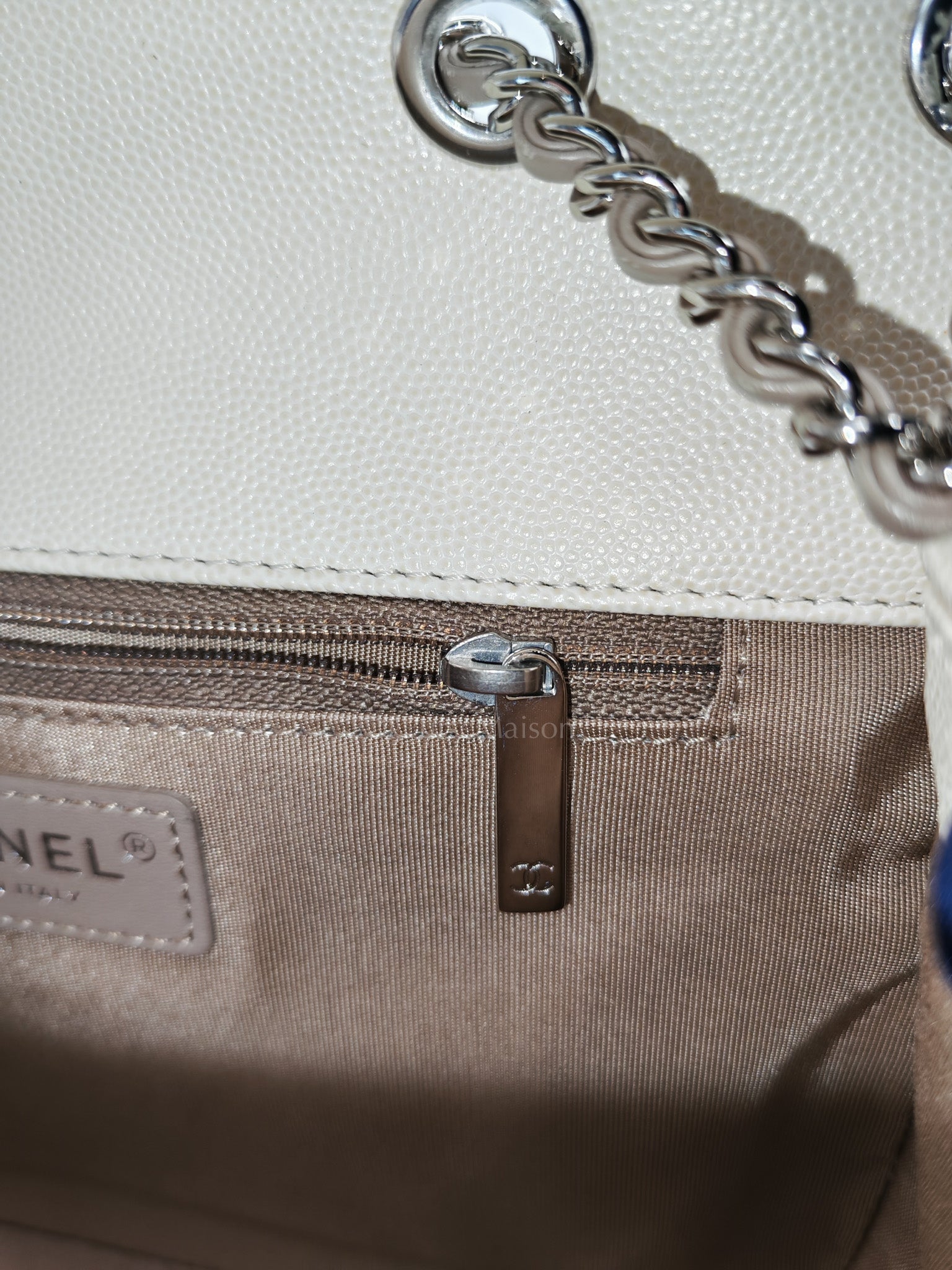 Chanel Chevron Flap Bag in White Caviar Leather & Palladium Hardware Series 23