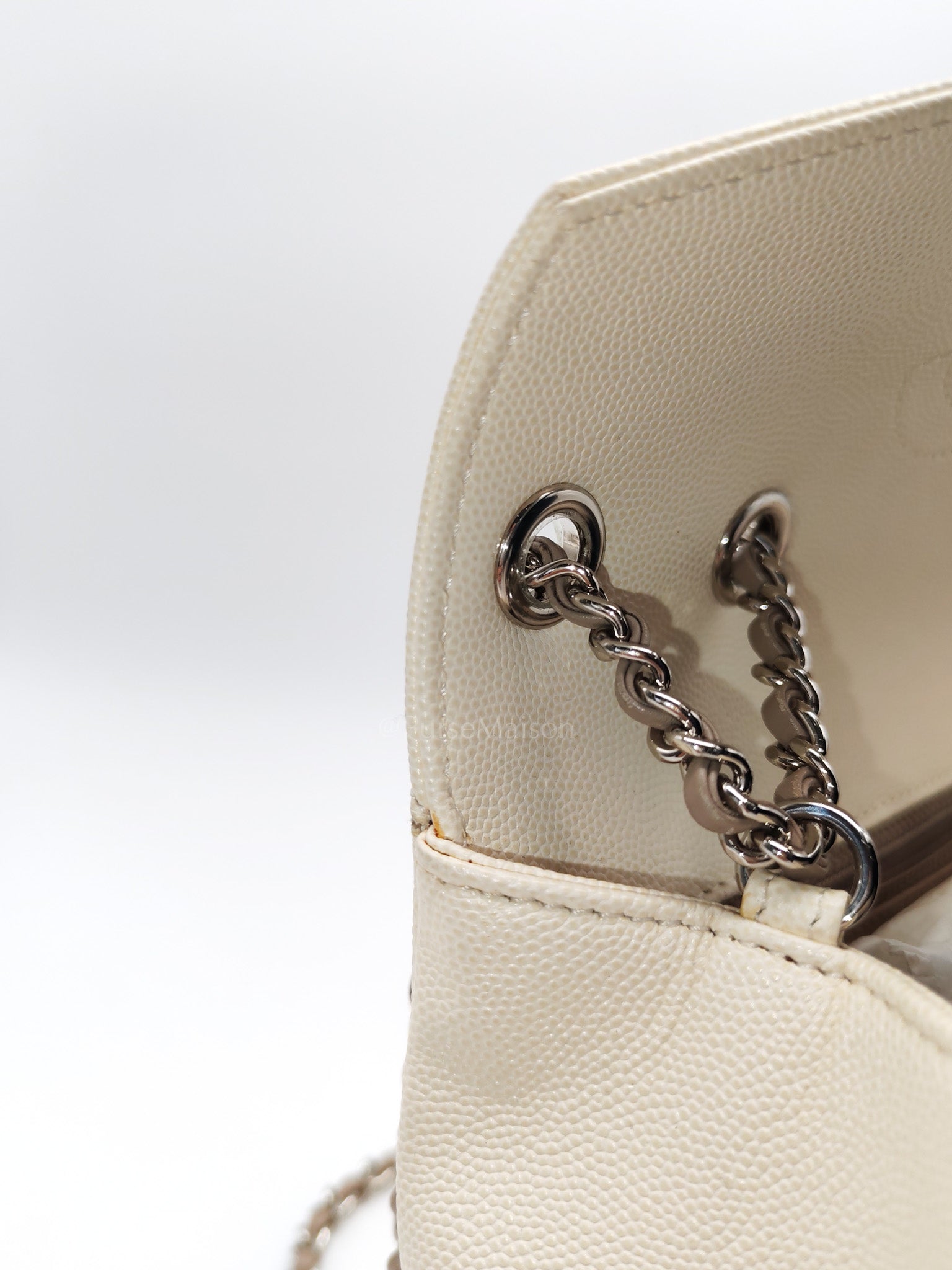 Chanel Chevron Flap Bag in White Caviar Leather & Palladium Hardware Series 23