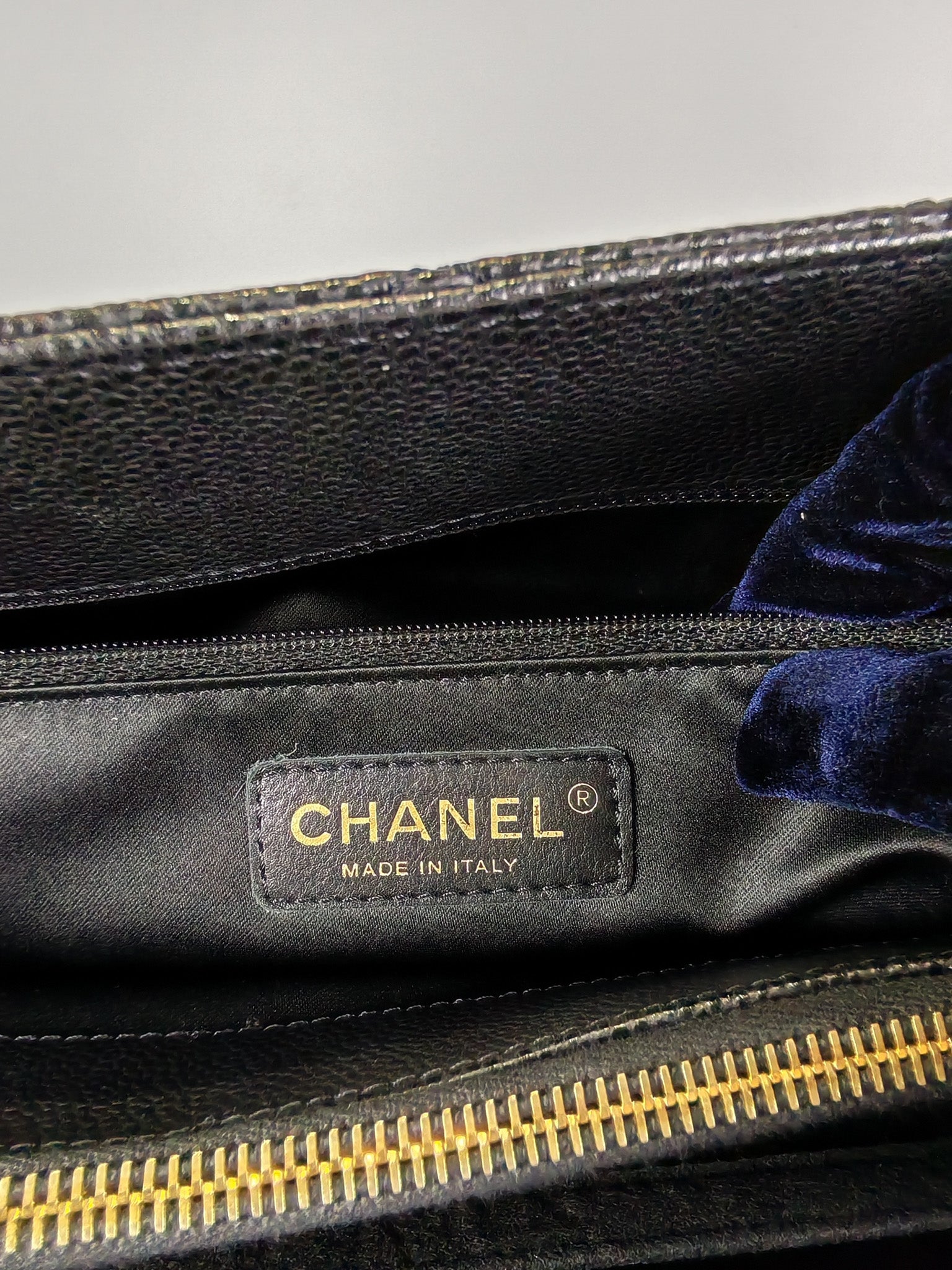 Grand Shopping Tote (GST) in Black Caviar Leather and Gold Hardware Series 19/04