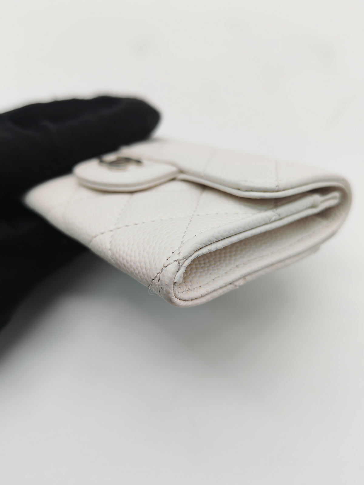 Chanel Classic Flap Card Holder in White Quilted Caviar Leather and Silver Hardware Series 30