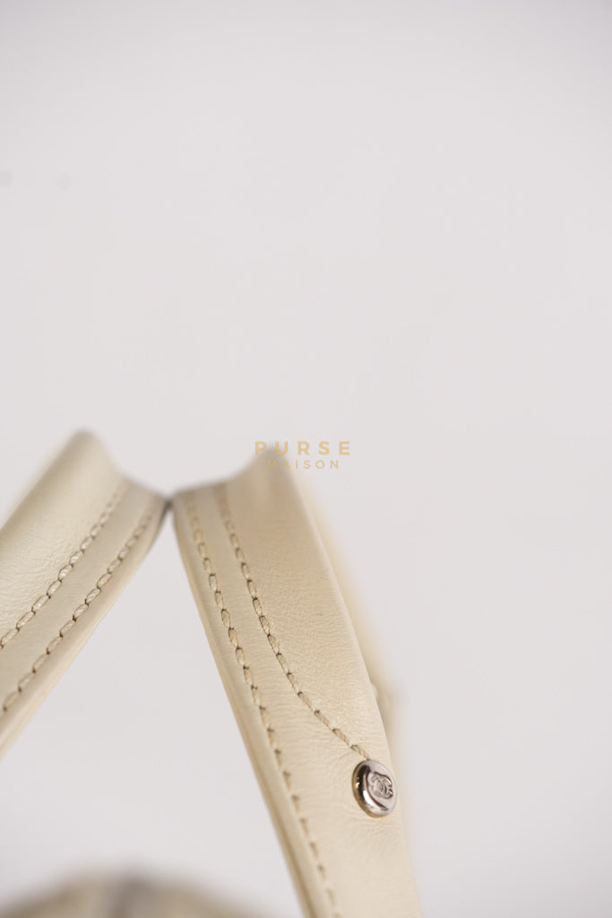 Chevron V-Stitch Cream Calfskin Leather Boston Bag Series 10 | Purse Maison Luxury Bags Shop