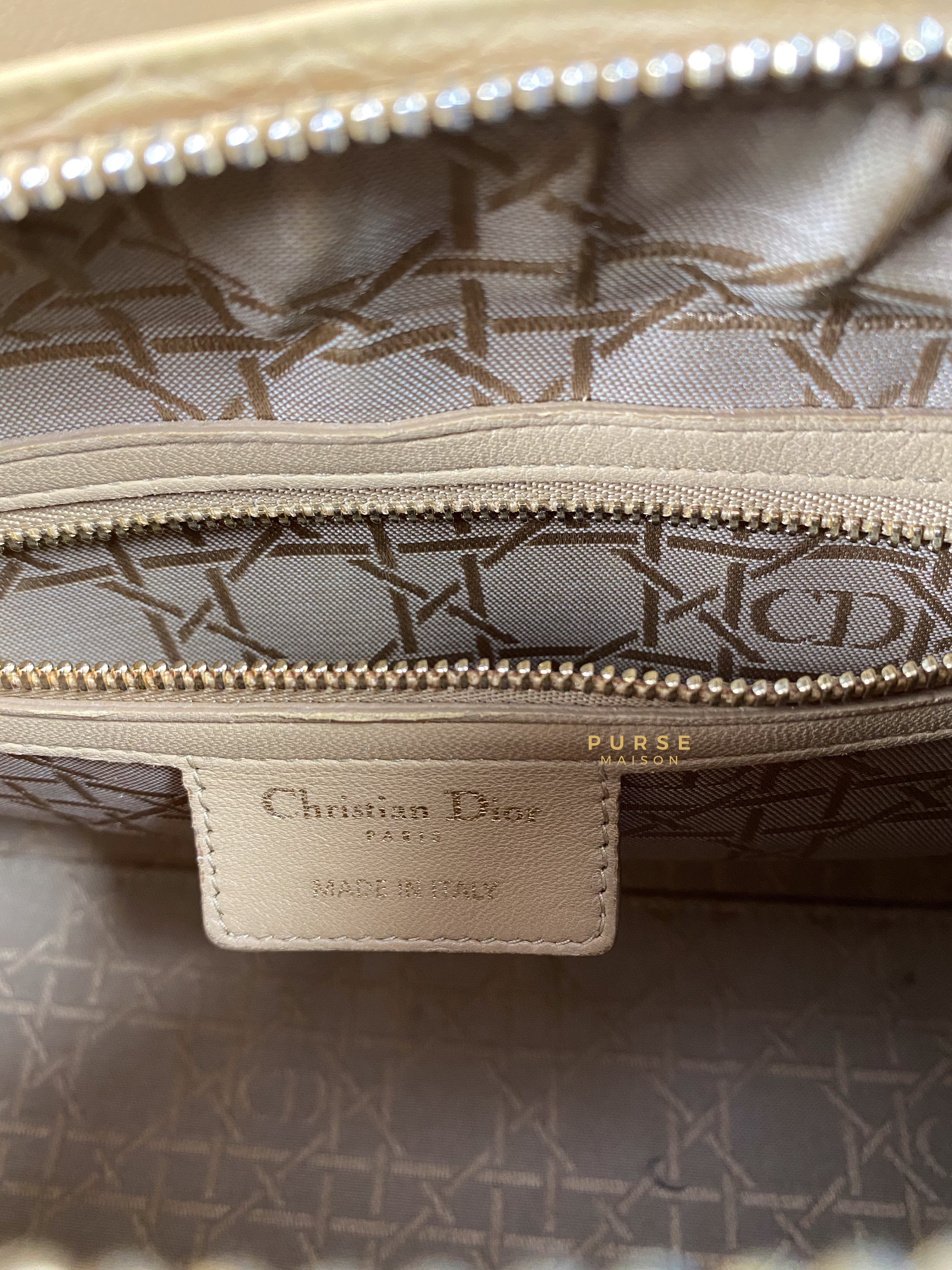 Christian Dior Lady Dior Beige Medium Light Gold hardware Lambskin | Purse Maison Luxury Bags Shop