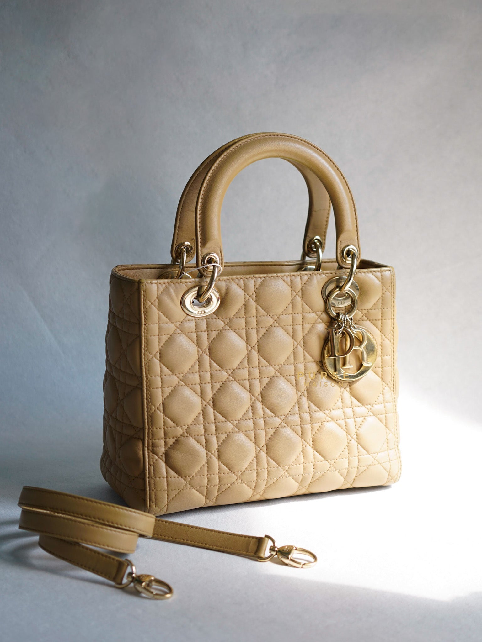 Christian Dior Lady Dior Beige Medium Light Gold hardware Lambskin | Purse Maison Luxury Bags Shop