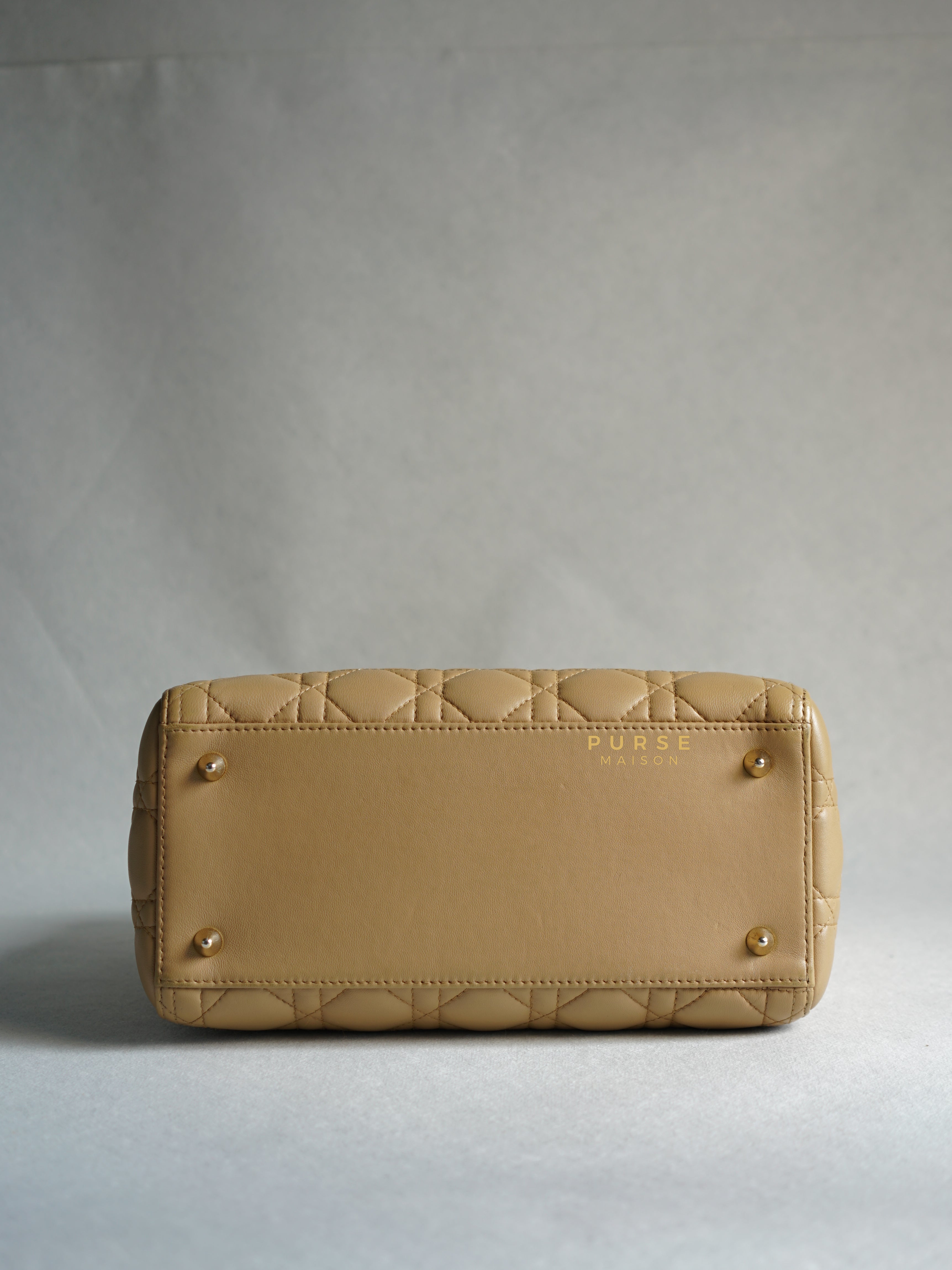 Christian Dior Lady Dior Beige Medium Light Gold hardware Lambskin | Purse Maison Luxury Bags Shop