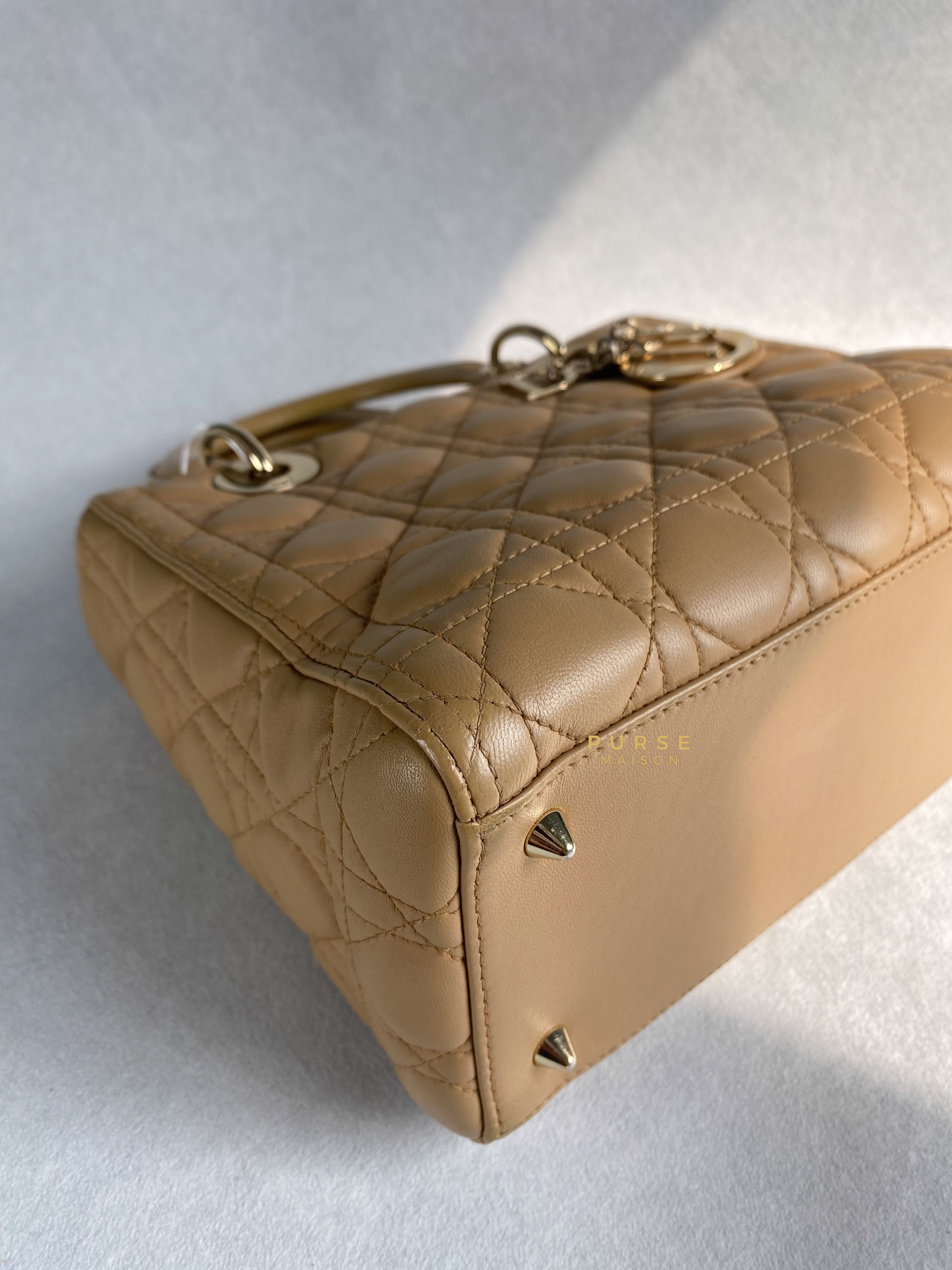 Christian Dior Lady Dior Beige Medium Light Gold hardware Lambskin | Purse Maison Luxury Bags Shop