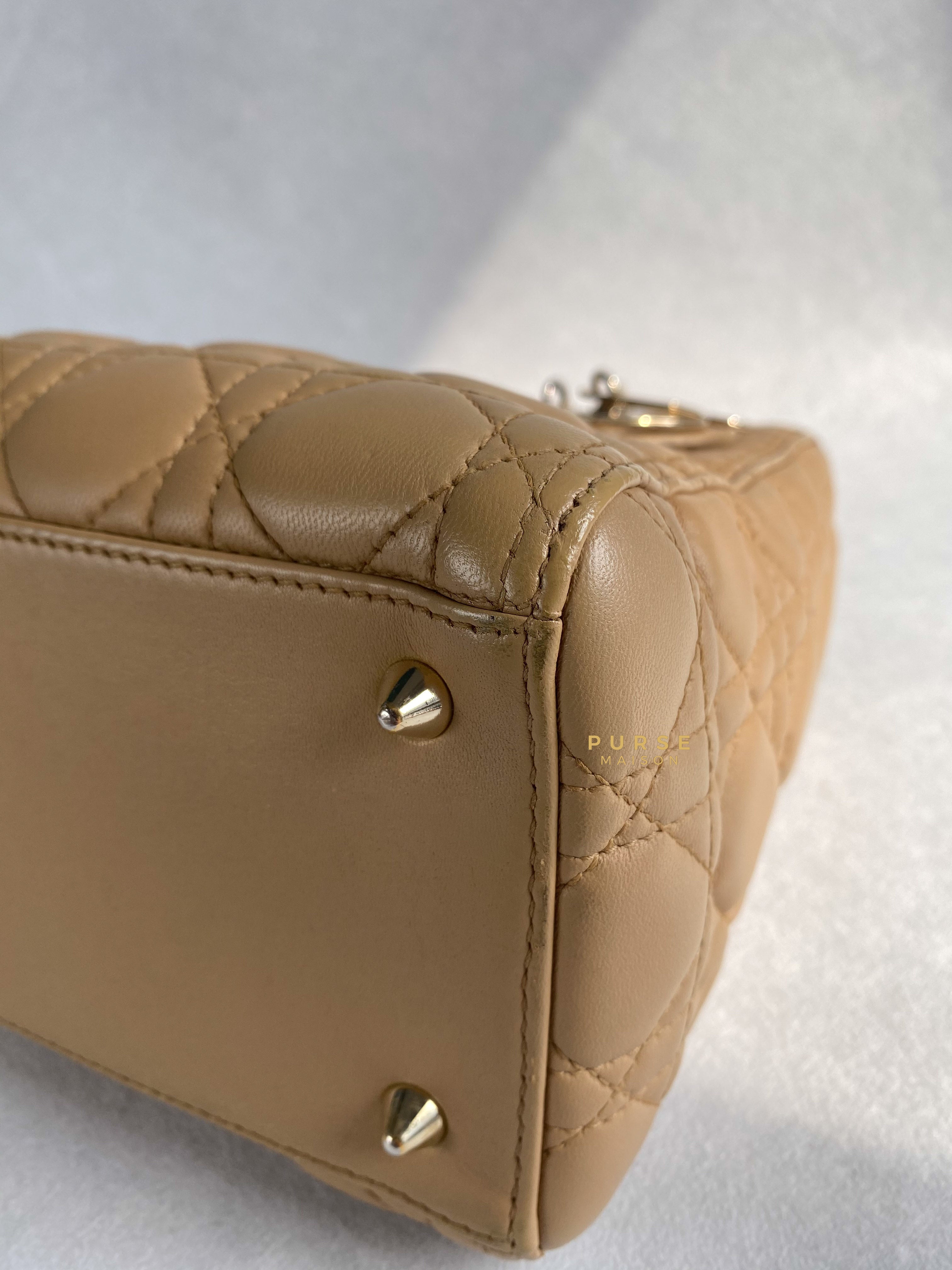 Christian Dior Lady Dior Beige Medium Light Gold hardware Lambskin | Purse Maison Luxury Bags Shop