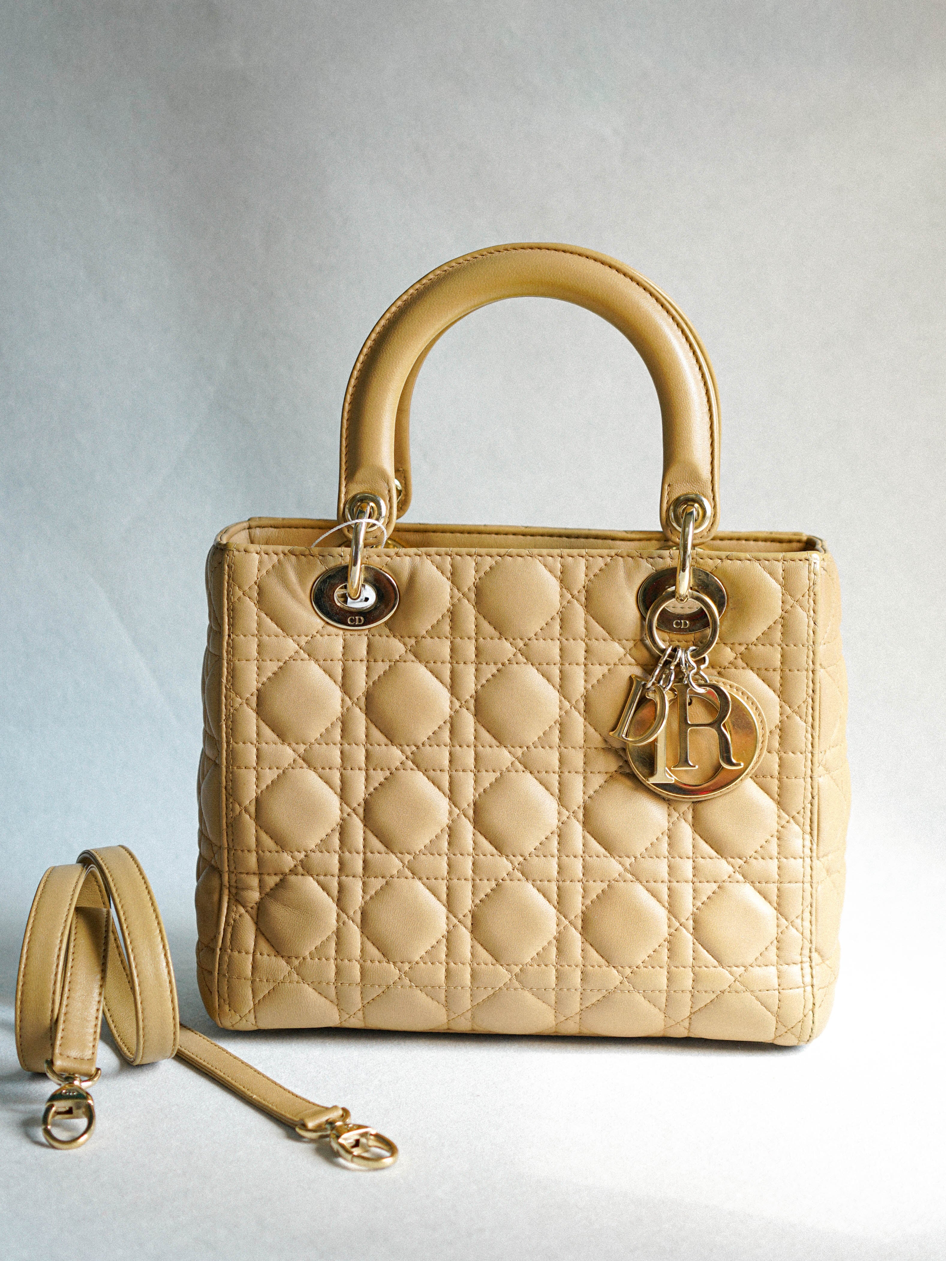Christian Dior Lady Dior Beige Medium Light Gold hardware Lambskin | Purse Maison Luxury Bags Shop