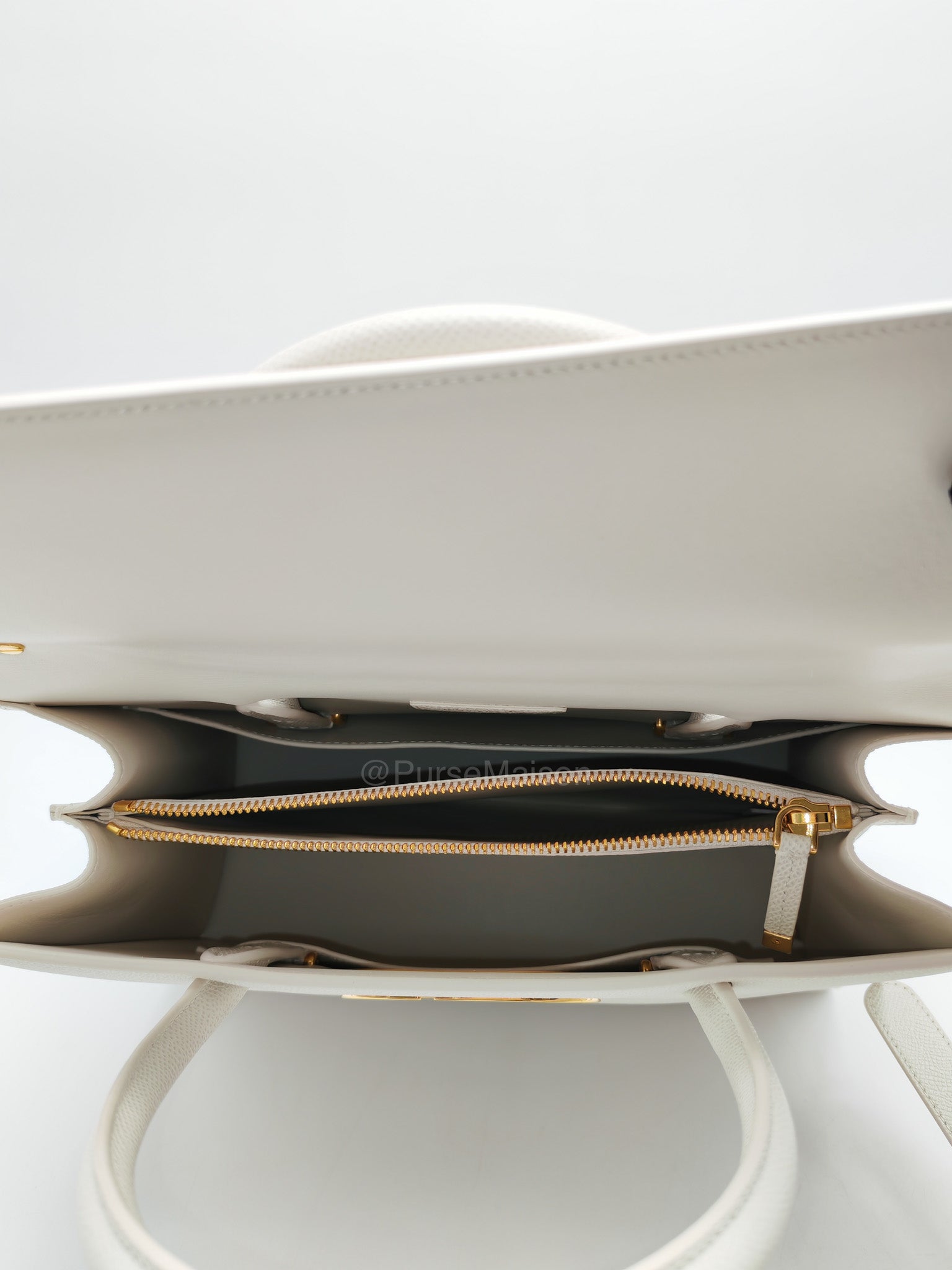 Christian Dior Saint Honore Tote Bag in Off White Grained Calfskin Leather Shoulder Bag | Purse Maison Luxury Bags Shop