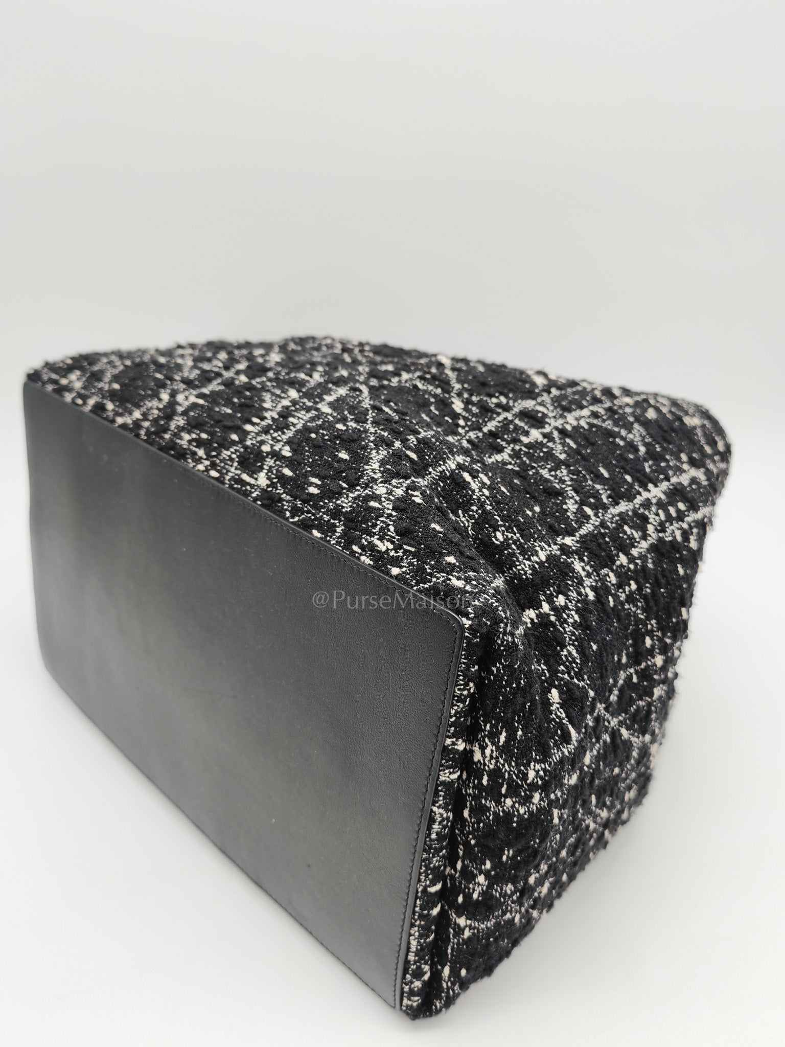 Toujours Medium in Black Calfskin and Tweed Canvas | Purse Maison Luxury Bags Shop