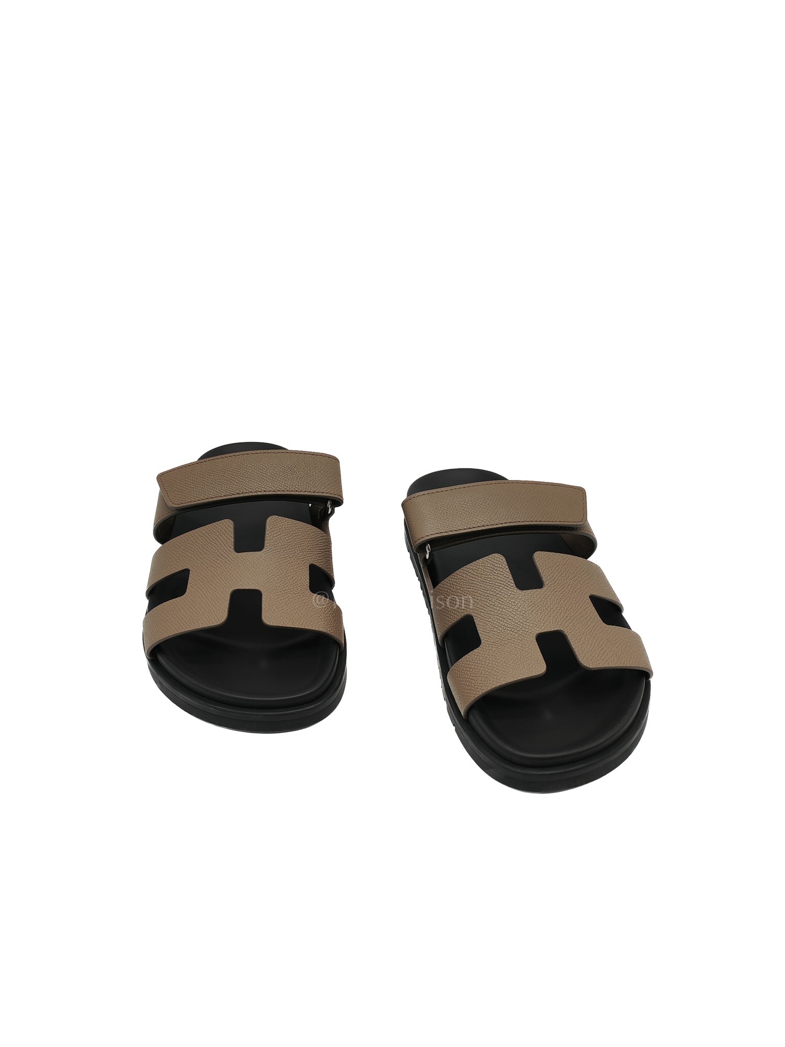 Chypre in Etoupe Epsom Leather Sandals Size 38EU (24 cm)