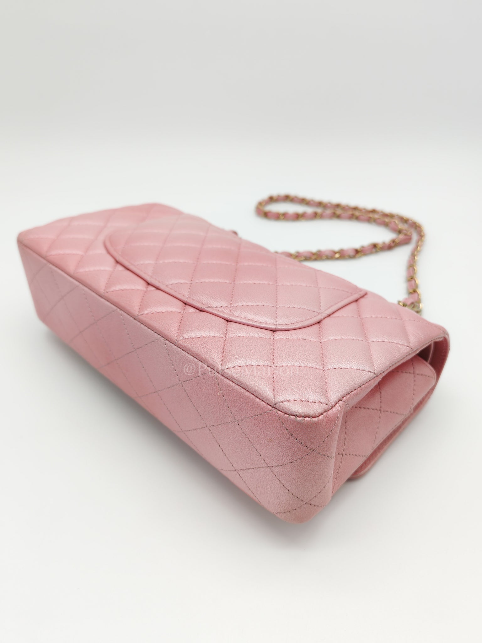 Classic Double Flap in Iridescent Pink Quilted Calfskin Leather and Gold Hardware (Microchip) | Purse Maison Luxury Bags Shop