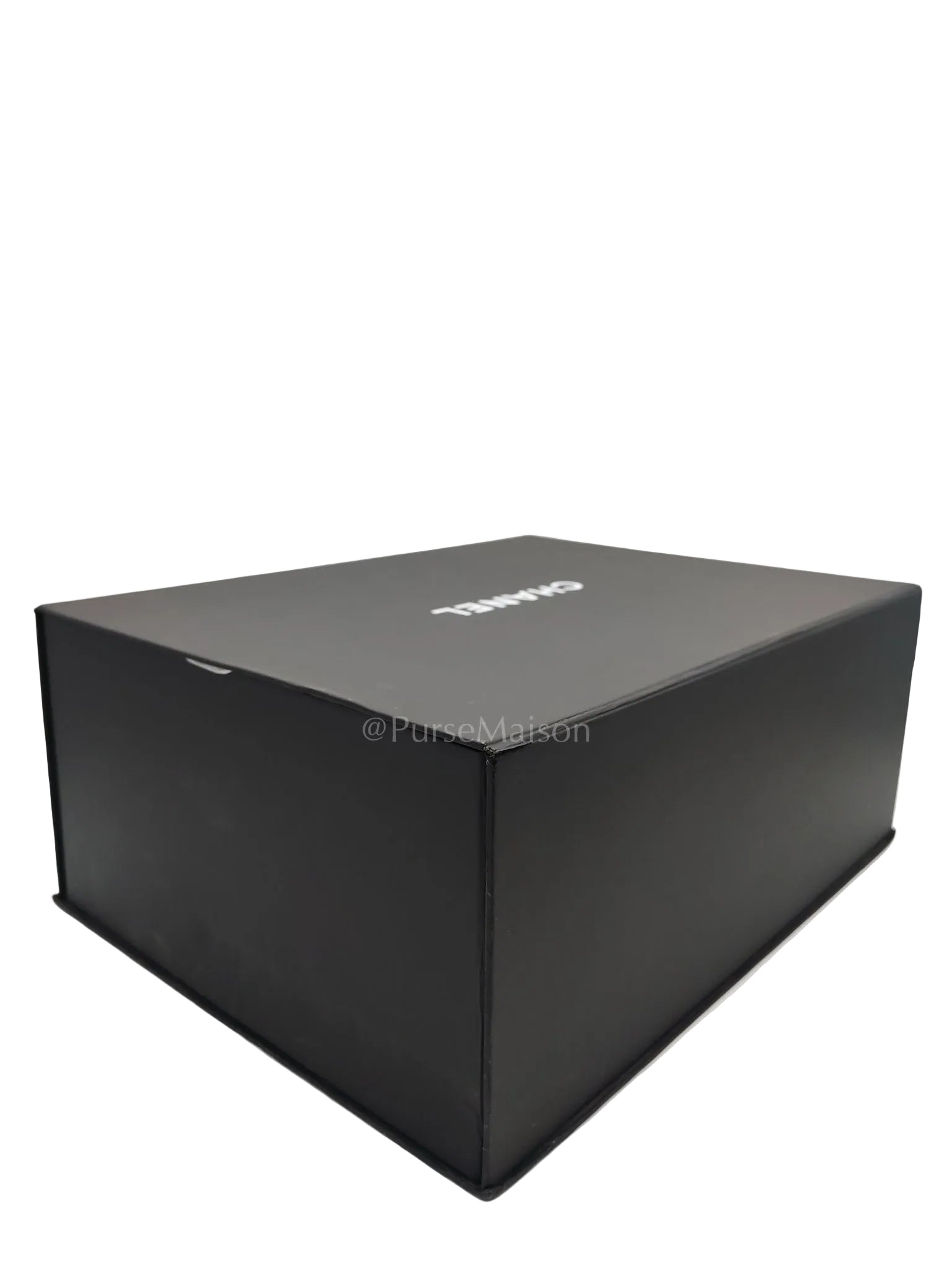 Classic Double Flap Jumbo in Black Caviar Leather and Gold Hardware Series 25 | Purse Maison Luxury Bags Shop