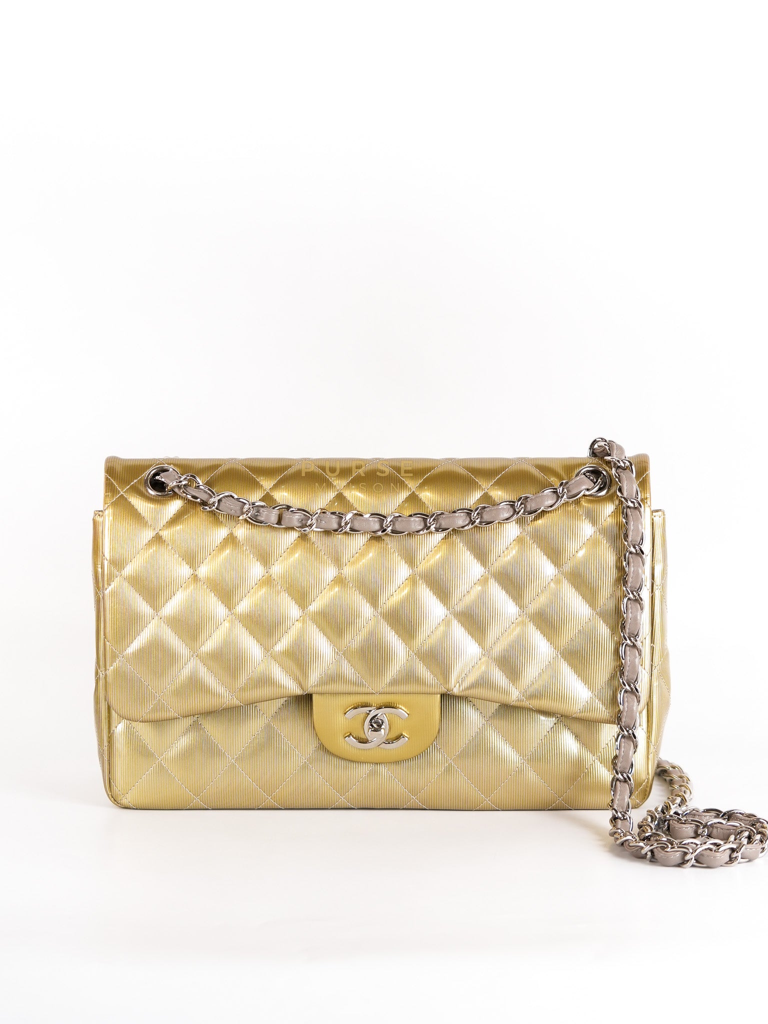 Classic Double Flap Jumbo in Gold Quilted Patent Leather & Silver Hardware Series 17 | Purse Maison Luxury Bags Shop