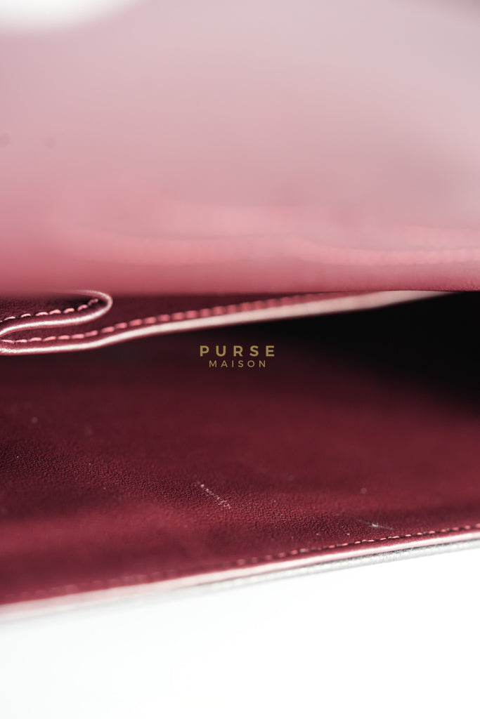 Classic Double Flap Maxi in Black Caviar Leather & Gold Hardware (Series 15) | Purse Maison Luxury Bags Shop