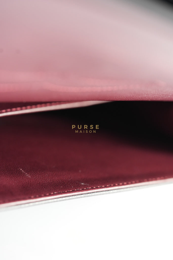 Classic Double Flap Maxi in Black Caviar Leather & Gold Hardware (Series 15) | Purse Maison Luxury Bags Shop