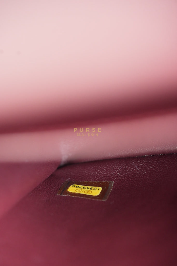 Classic Double Flap Maxi in Black Caviar Leather & Gold Hardware (Series 15) | Purse Maison Luxury Bags Shop