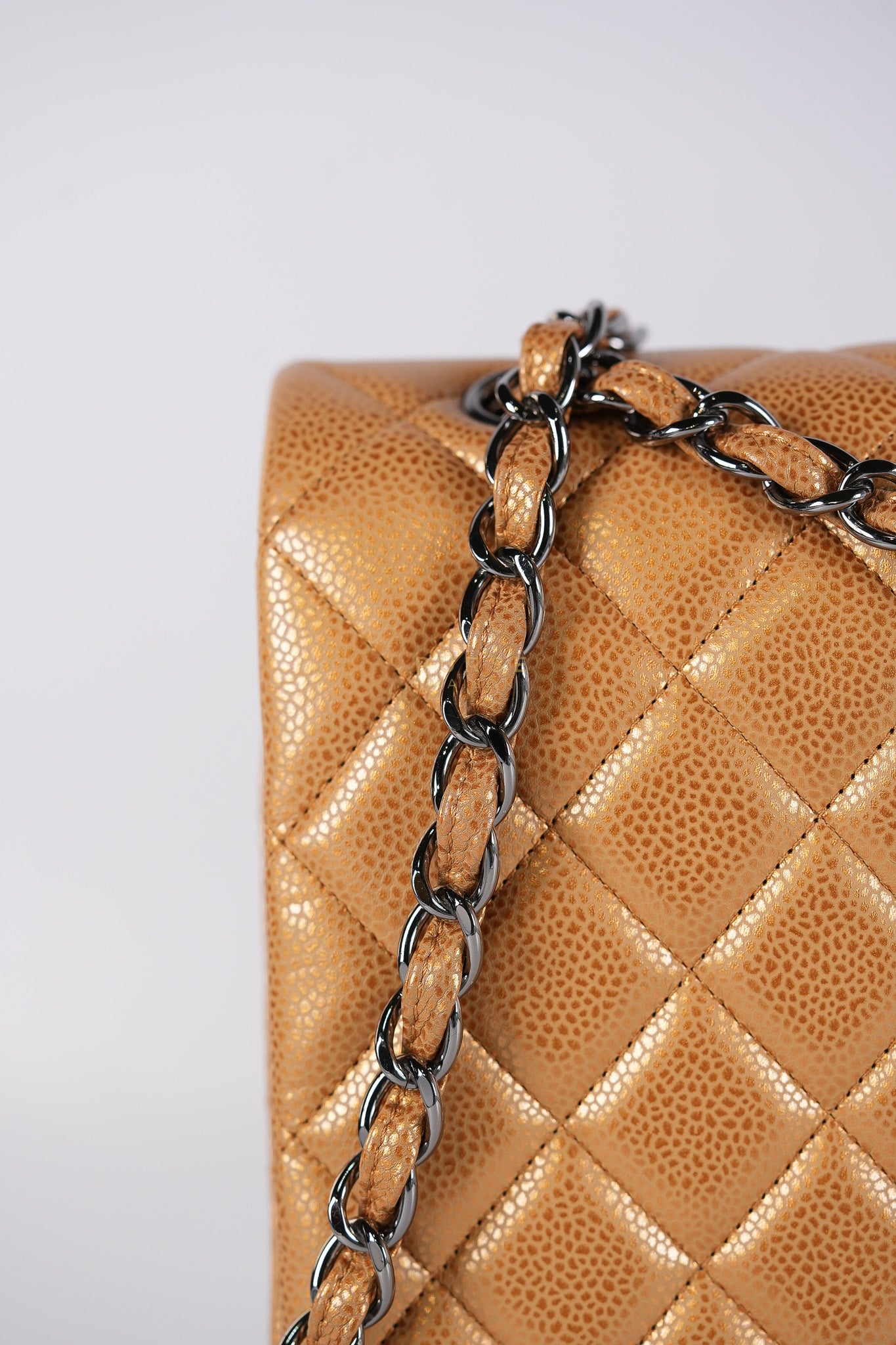 Classic Double Flap Maxi Metallic in Caviar Leather and Silver Hardware Series 14 | Purse Maison Luxury Bags Shop