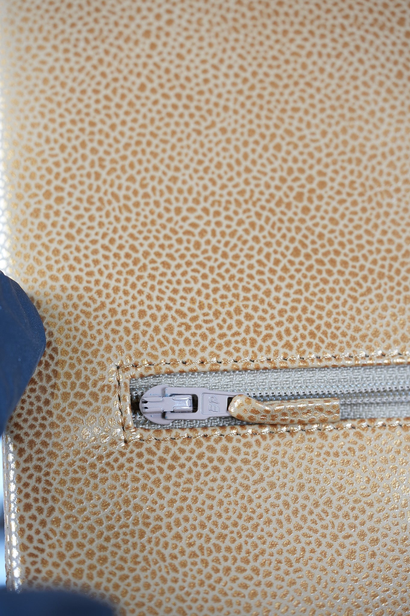 Classic Double Flap Maxi Metallic in Caviar Leather and Silver Hardware Series 14 | Purse Maison Luxury Bags Shop