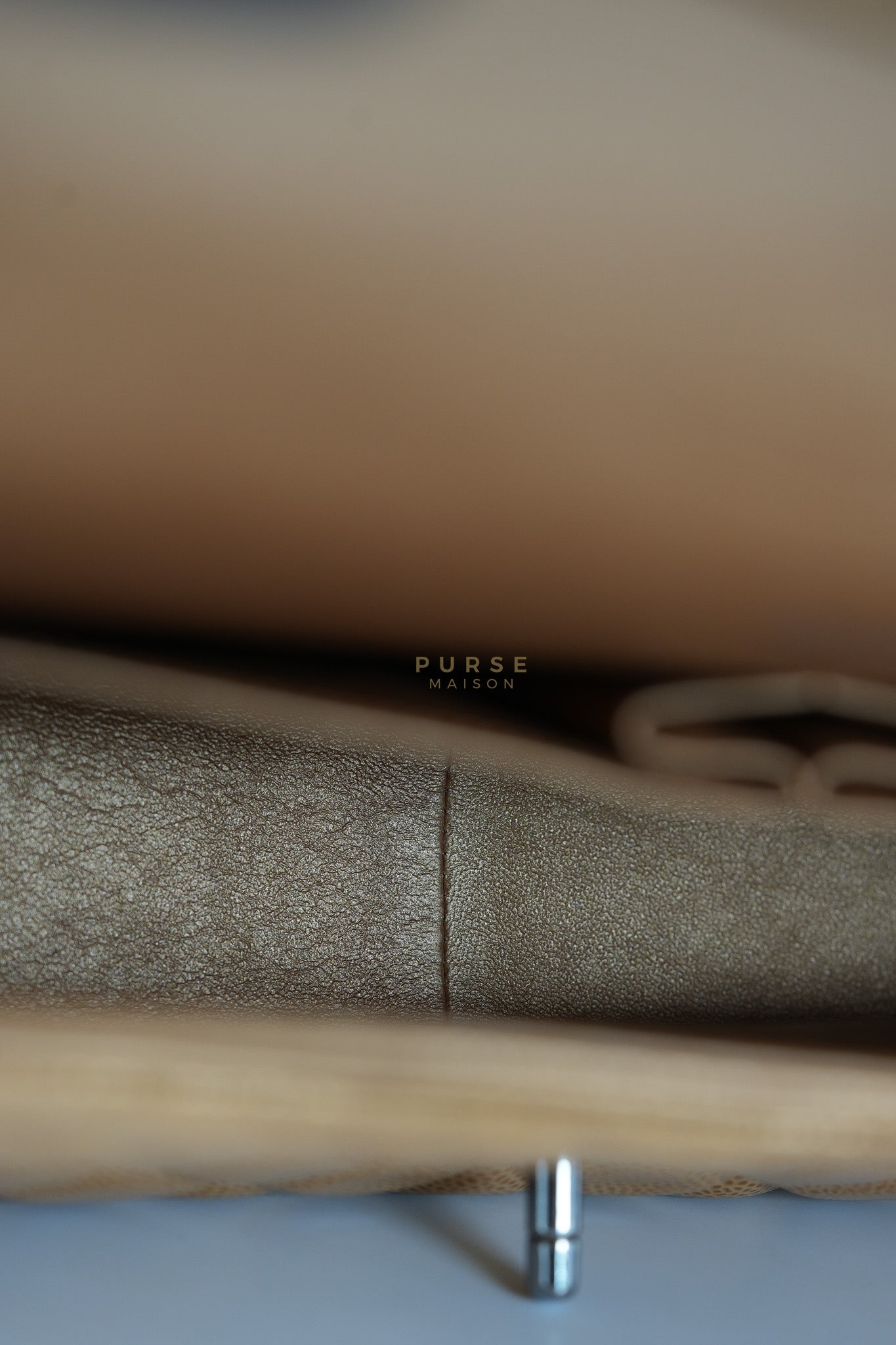 Classic Double Flap Maxi Metallic in Caviar Leather and Silver Hardware Series 14 | Purse Maison Luxury Bags Shop