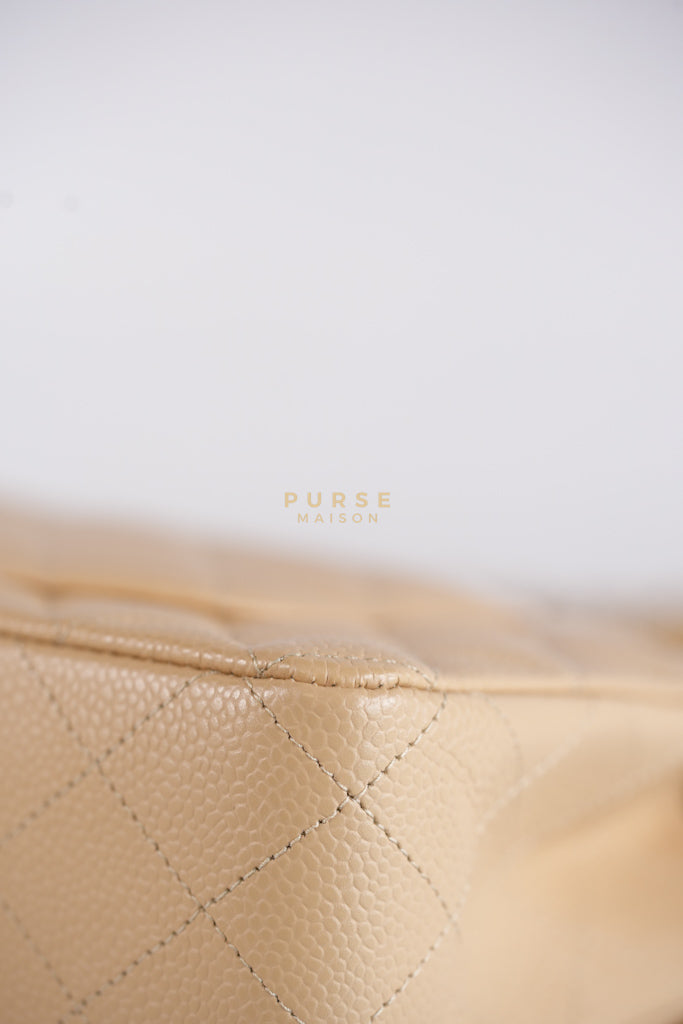 Classic Double Flap Medium Beige Clair in Caviar Leather and Gold Hardware (Microchip) | Purse Maison Luxury Bags Shop