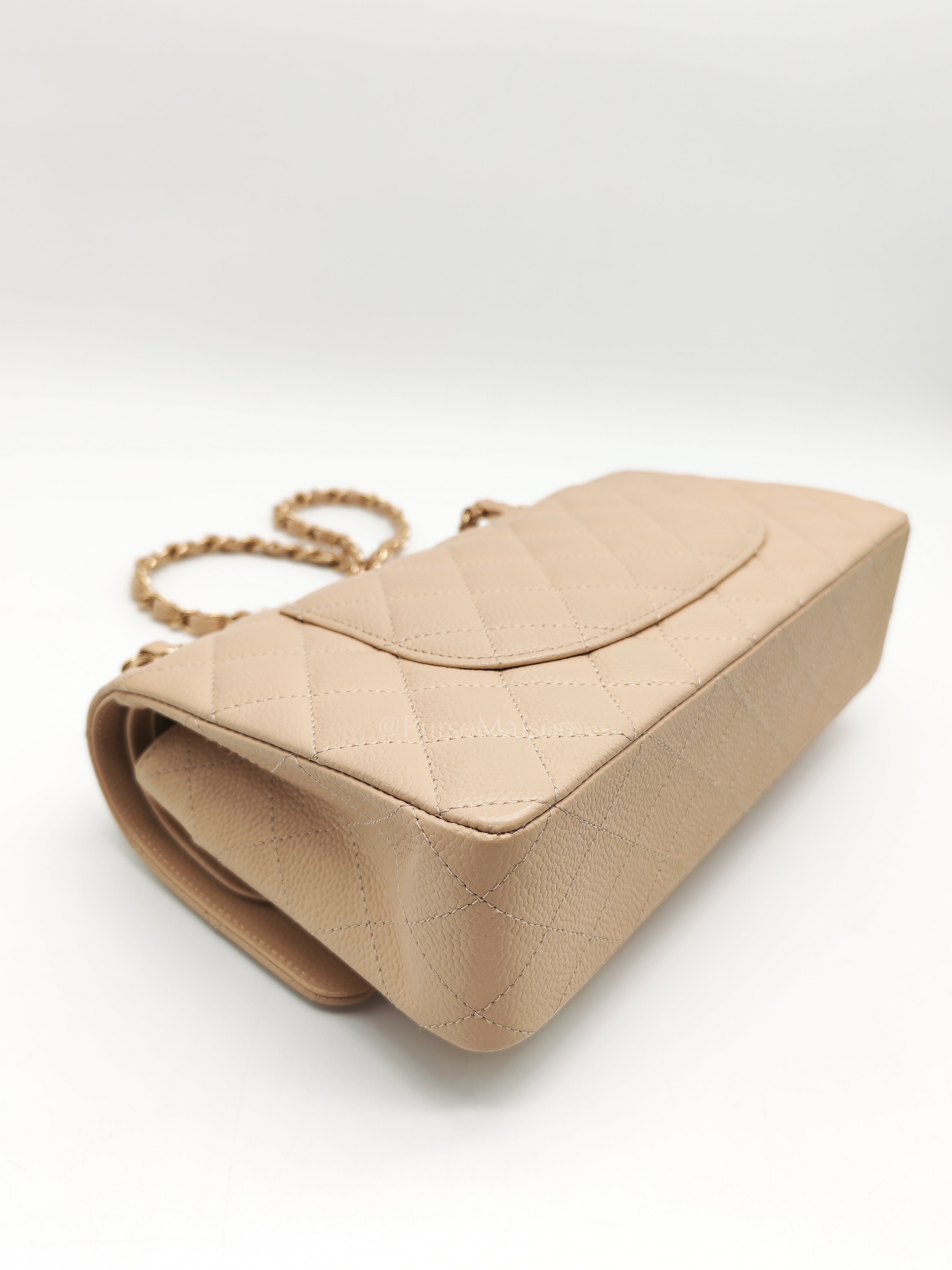 Classic Double Flap Medium in Beige Caviar Leather and Gold Hardware (Microchip) | Purse Maison Luxury Bags Shop