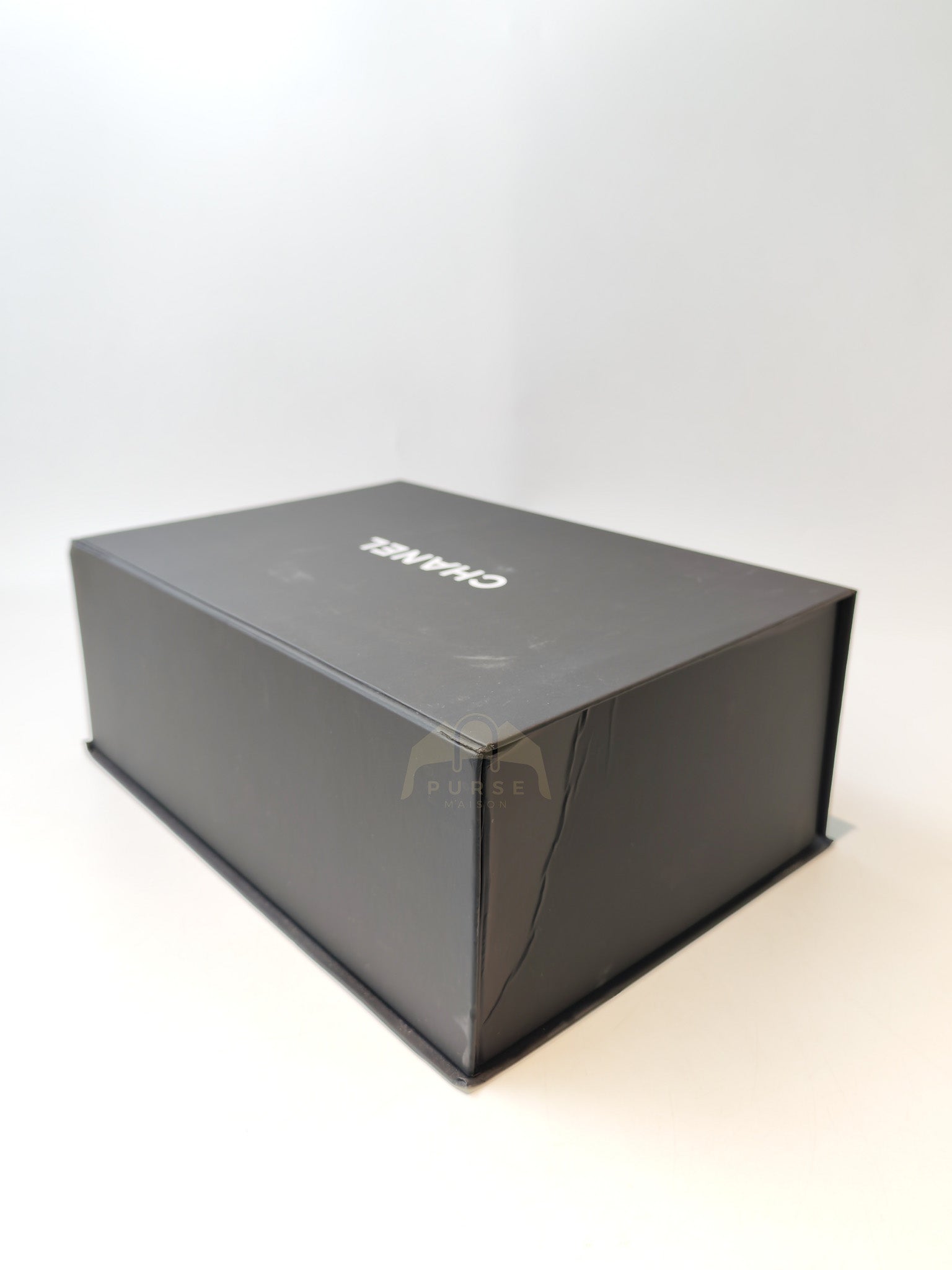 Classic Double Flap Medium in Beige Clair Caviar Leather and Gold Hardware Series 13 | Purse Maison Luxury Bags Shop