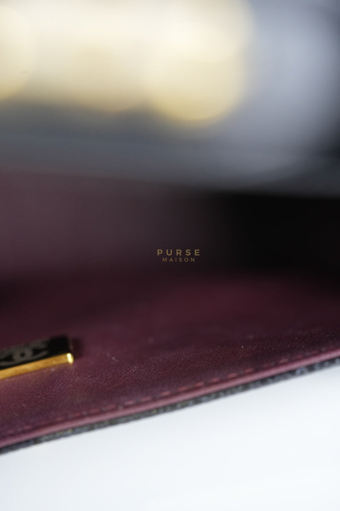 Classic Double Flap Medium in Black Caviar Leather and Gold Hardware (Microchip) | Purse Maison Luxury Bags Shop